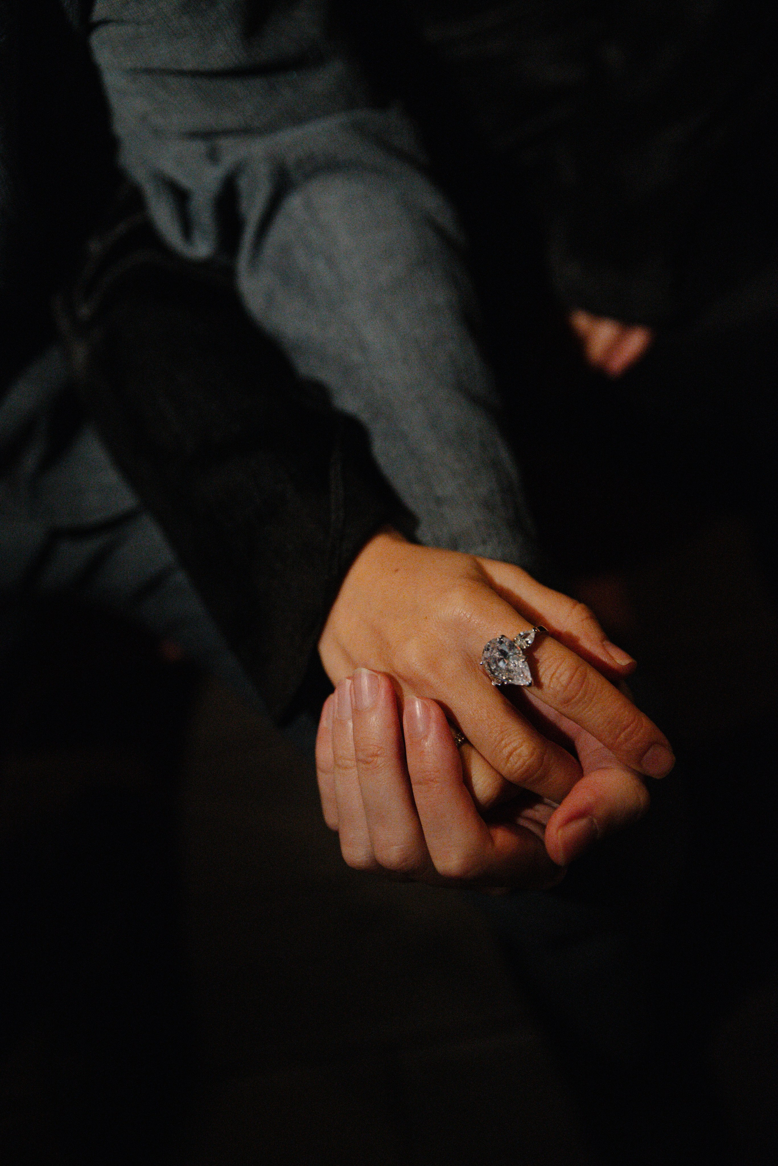 Обнимая. Свадебный, женский фотограф в Москве, Мытищах, Королёве Ксения Узилле