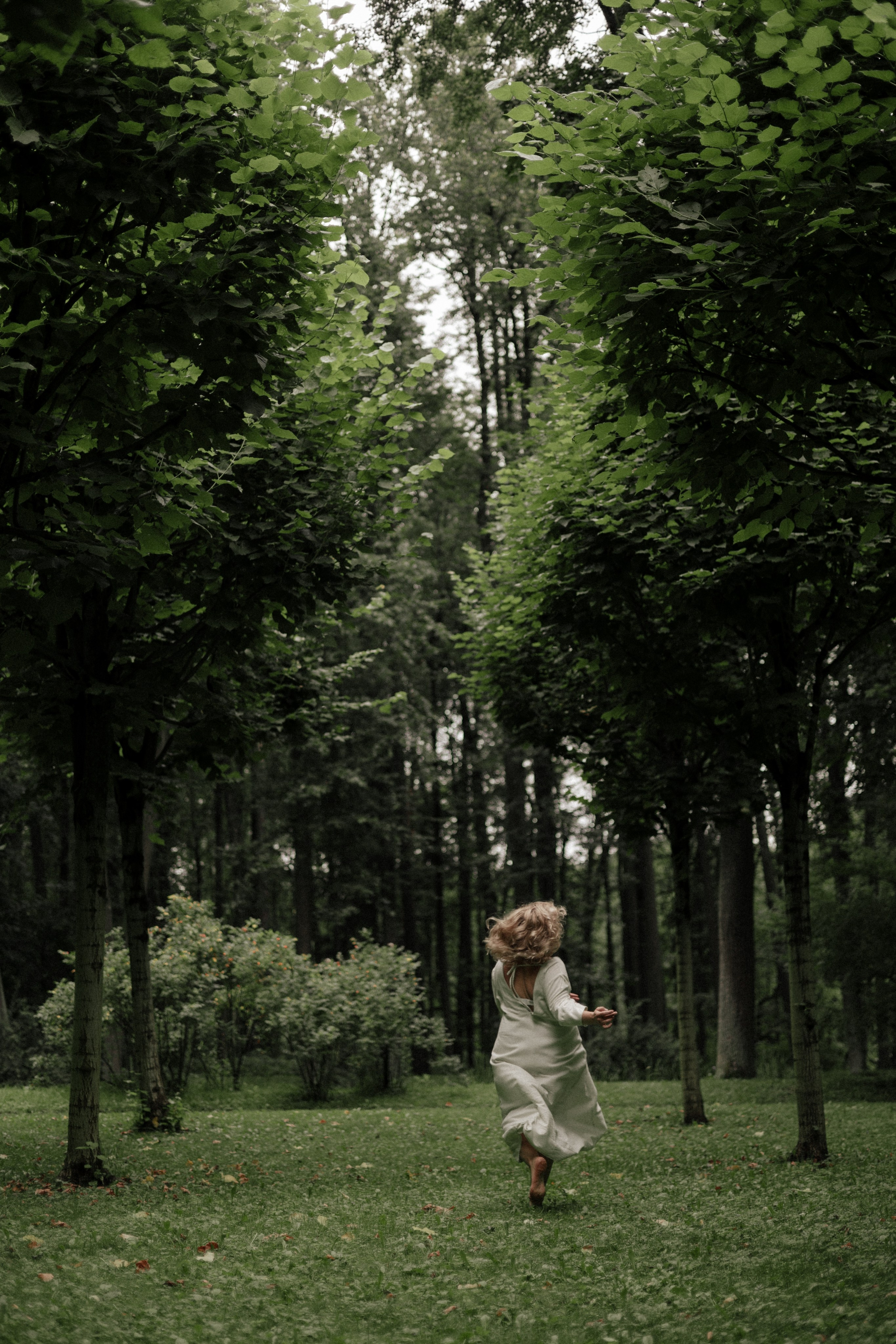 Семейная фотосессия в Оставьевском парке. Свадебный и портретный фотограф в Москве Анастасия Масюк