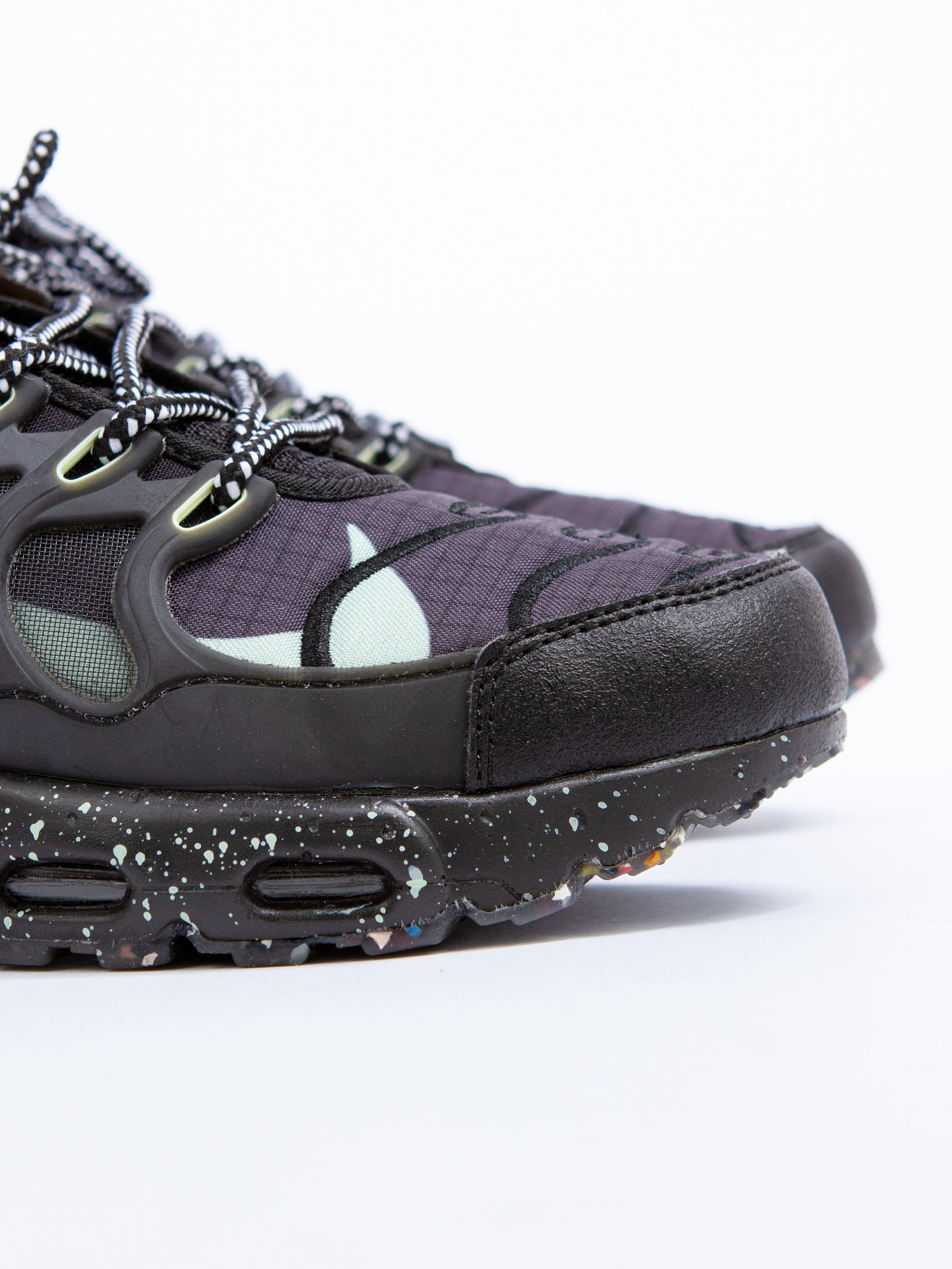 Обувь // Носки. DEWA | фотостудия для маркетплейсов