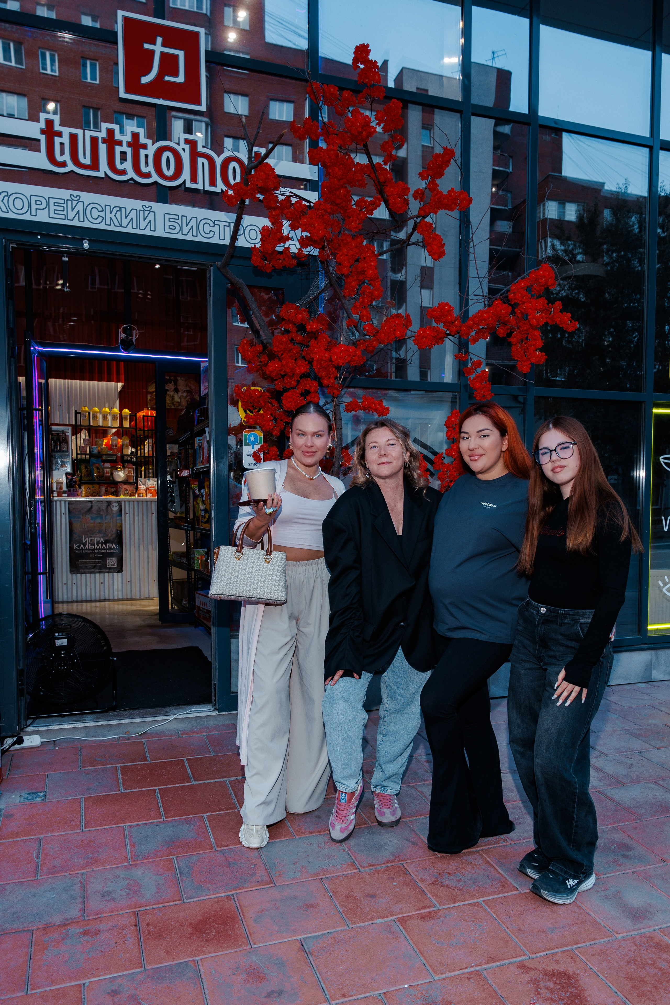 Tuttohot открытие летней веранды. Дацук Анна Фотограф из Екатеринбурга