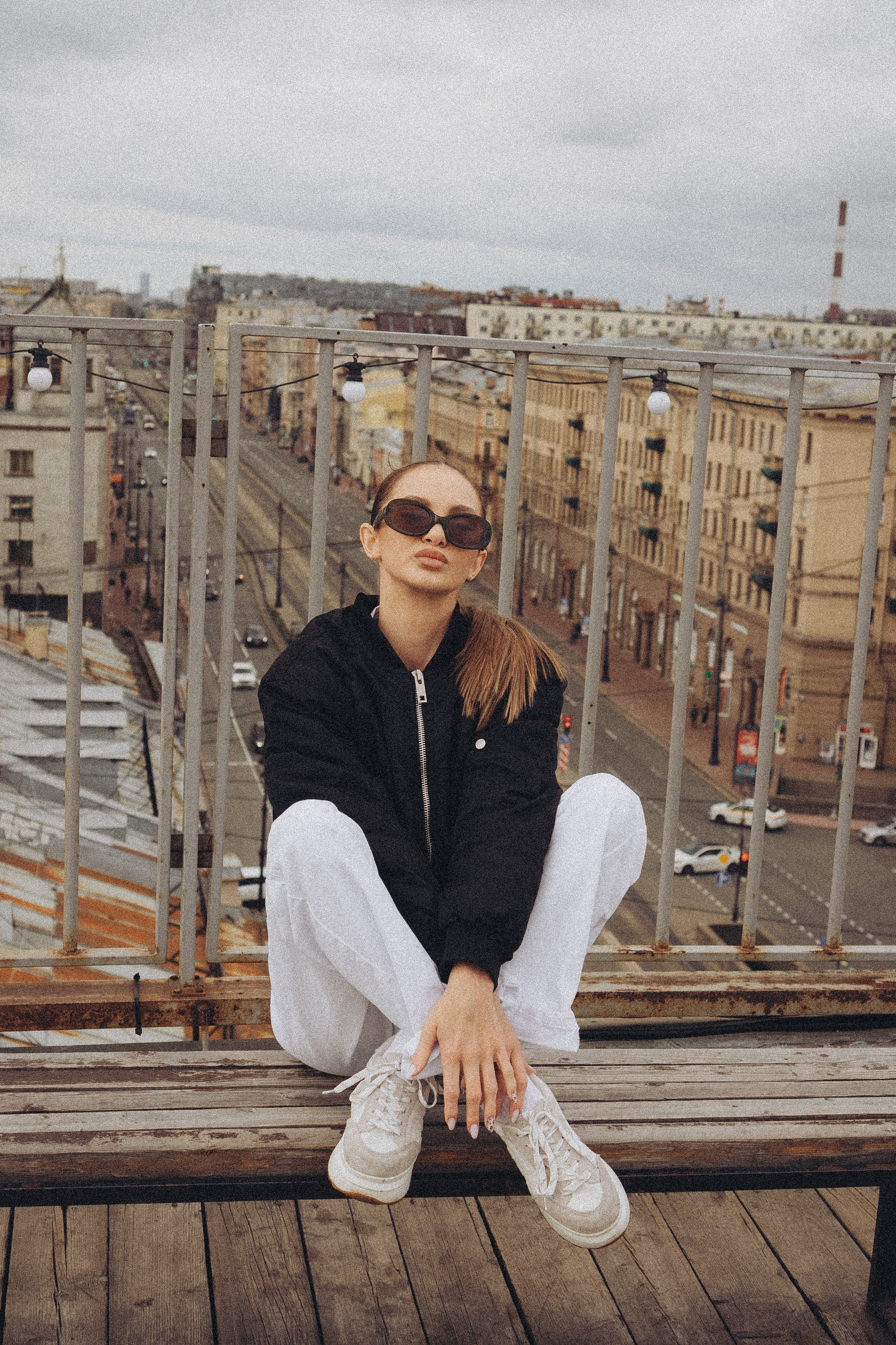 МЫ ГУЛЯЛИ ПРО КРЫШАМ ПИТЕРА. Профессиональный фотограф, Санкт-Петербург — Виктория Богомолова