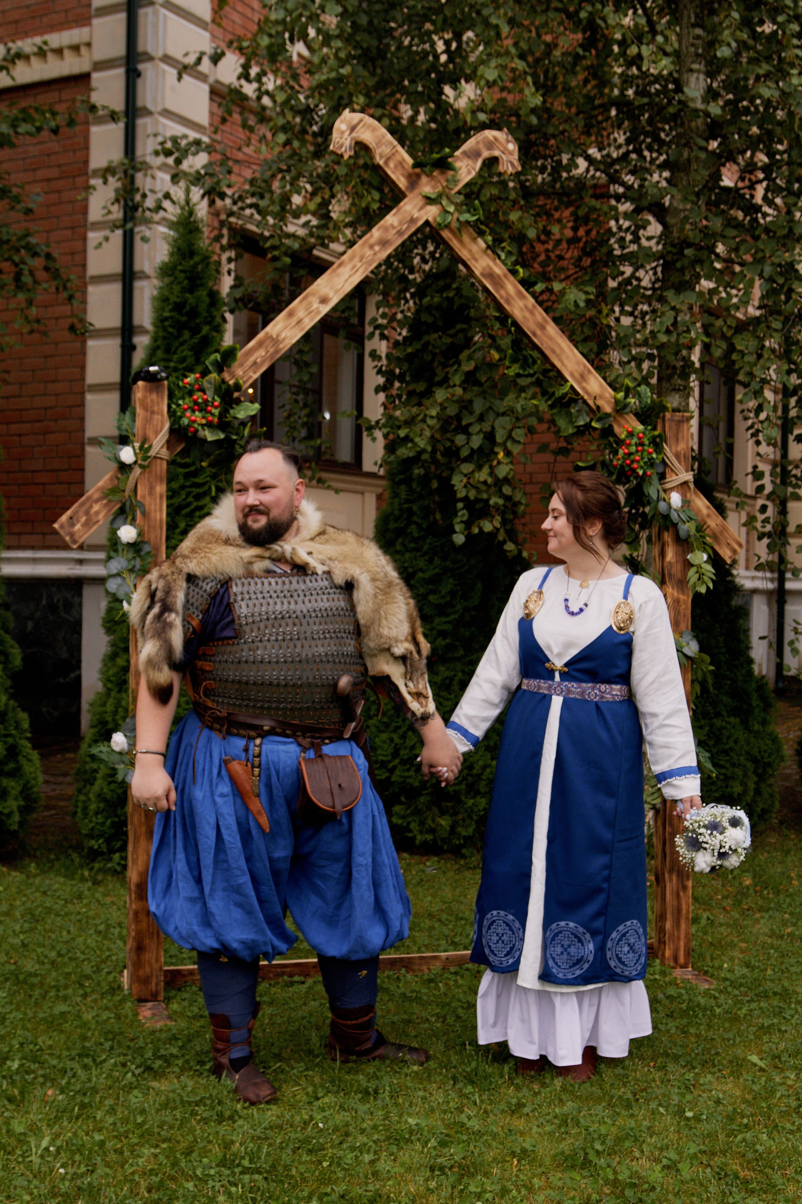 Юлия и Антон. Выездная роспись в стиле викингов. Фотограф лавстори Москва/МО Приятелева Ангелина