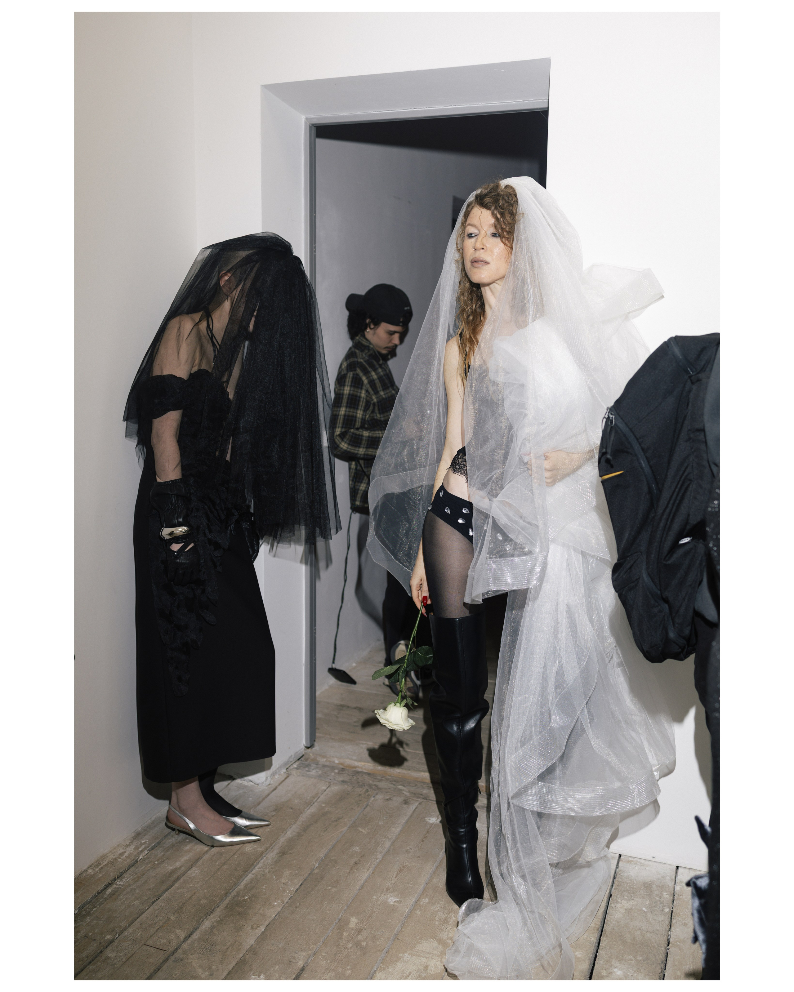 So Dramatic. Nikeli.mag