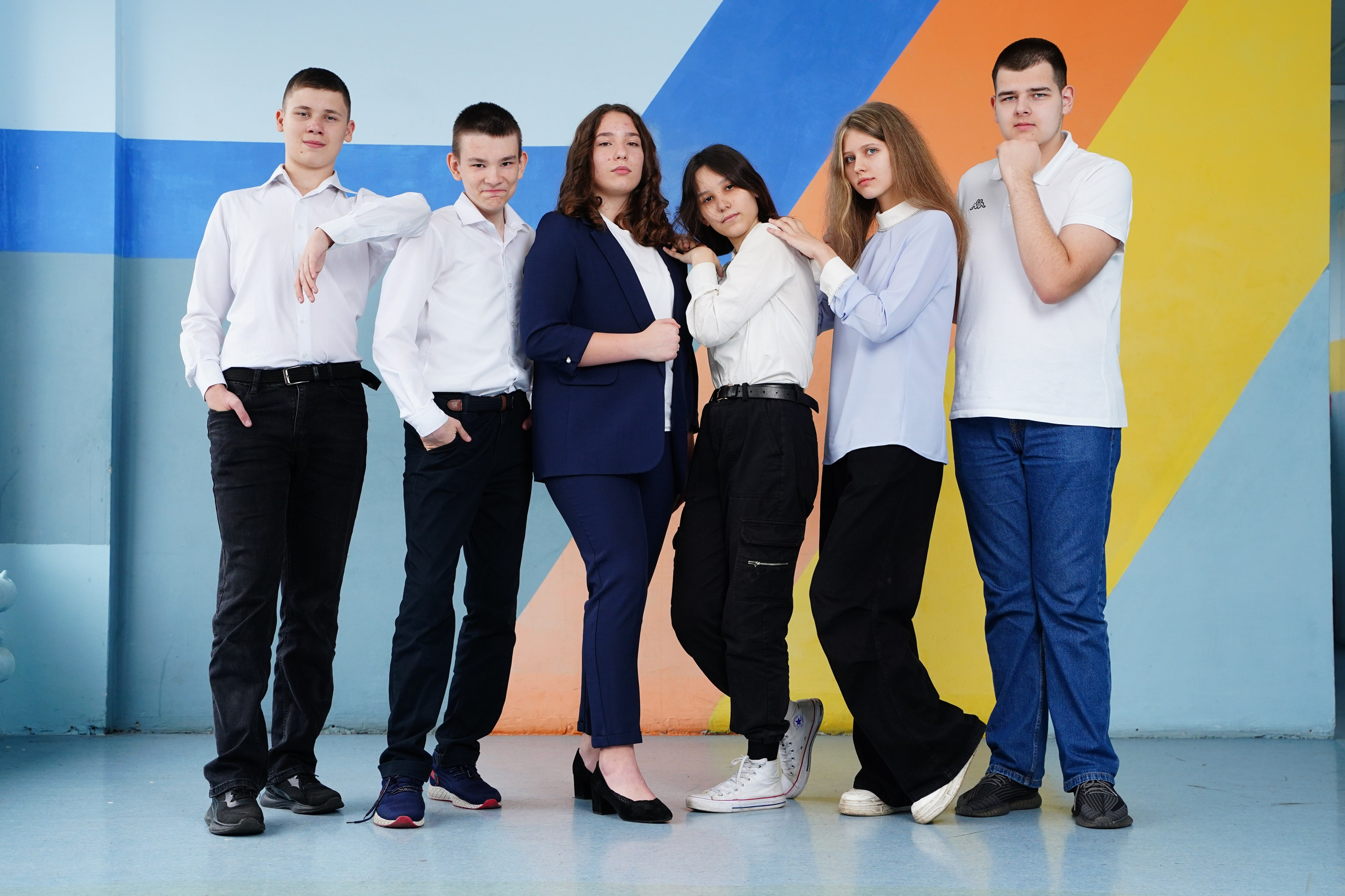 Мелкие группы / старшие классы. MEMENTO.Выпускные альбомы, школьные, юбилейные и другие книги. Ростов-на-Дону