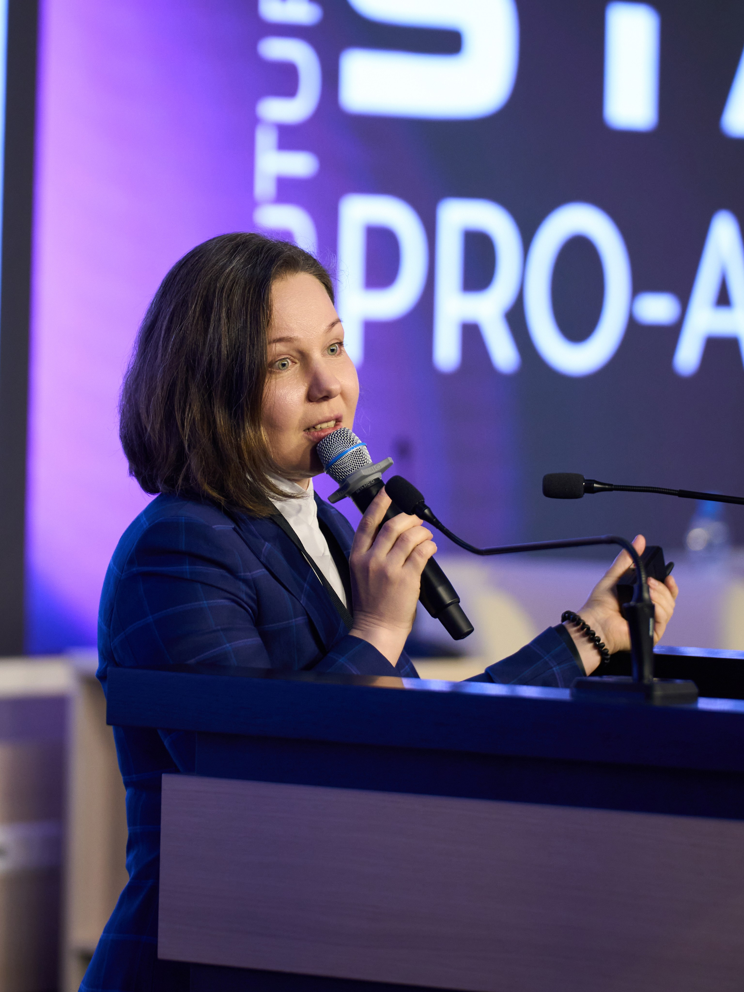 СПИКЕРЫ. PRO-AGELESS