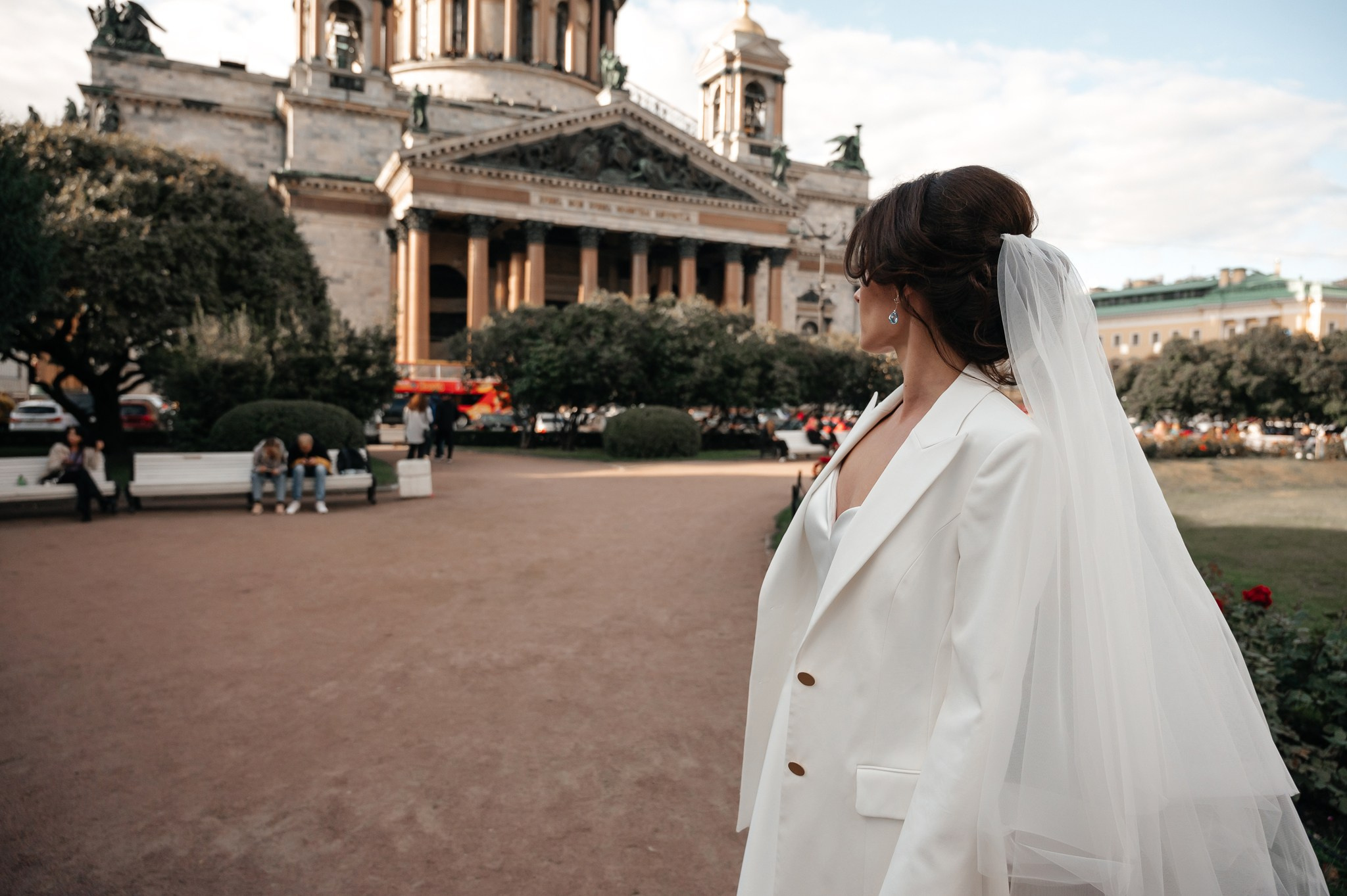 Свадебная фотопрогулка. Свадебный и семейный фотограф из Санкт-Петербурга Климов Анатолий