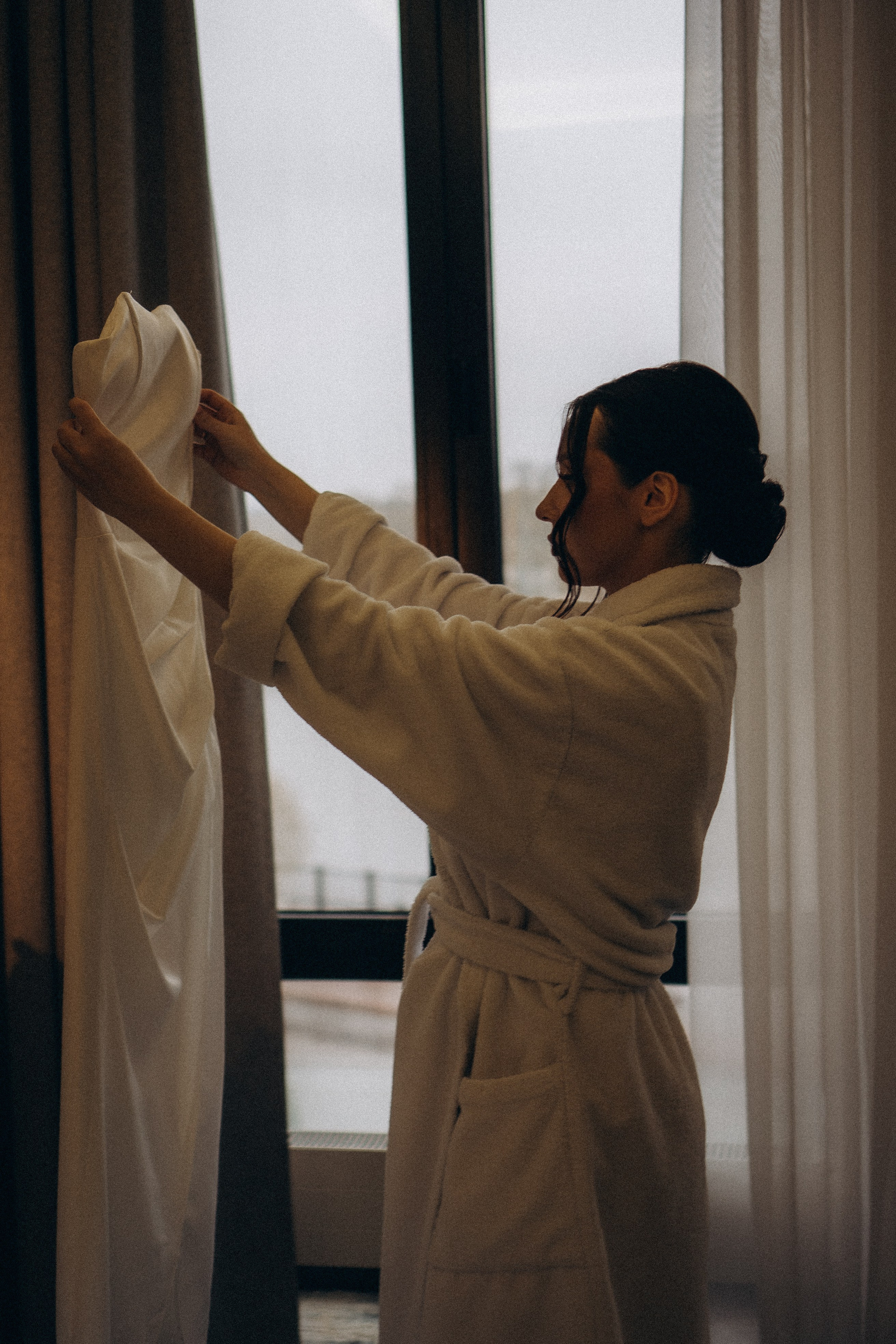 СВАДЕБНАЯ СЬЕМКА СБОРОВ ЖЕНИХА И НЕВЕСТЫ В ОТЕЛЕ И ТАКЖЕ ФОТОСЕССИИЯ В ОТЕЛЕЕ МЕГАПОЛИС БРЯНСК. Профессиональный фотограф, Санкт-Петербург — Виктория Богомолова