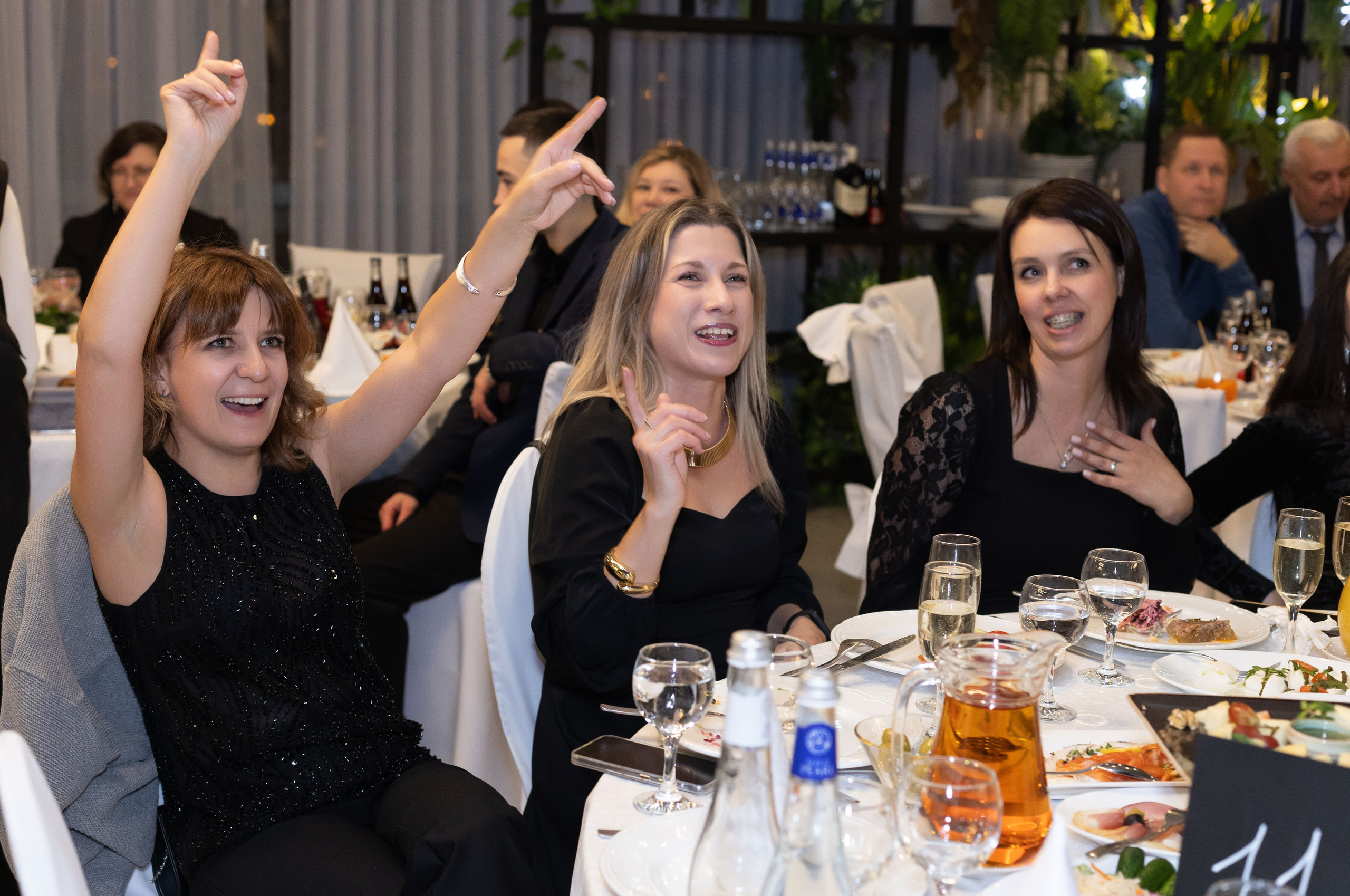 Корпоратив ресторан Времена года Москва. Семейный и детский фотограф Анна Петракова