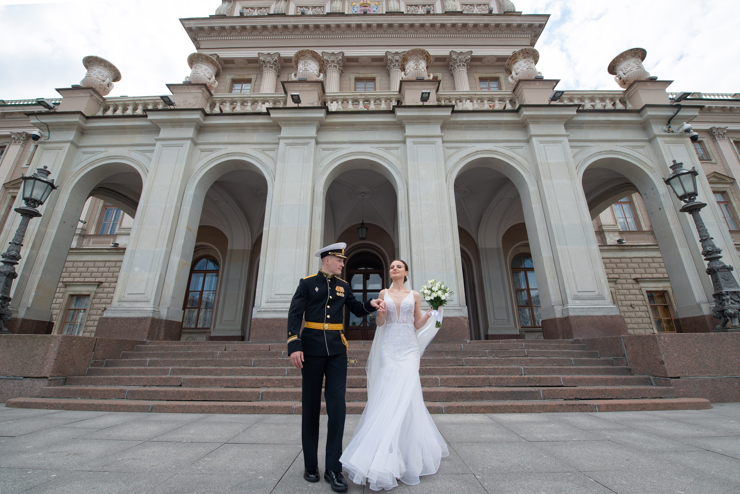 Елизавета и Максим (фотосессия у Дворца Штиглица, набережная Мойки и у Законодательного собрания). Портретный, семейный и свадебный фотограф в Санкт-Петербурге и в Пушкине Ширяев Денис