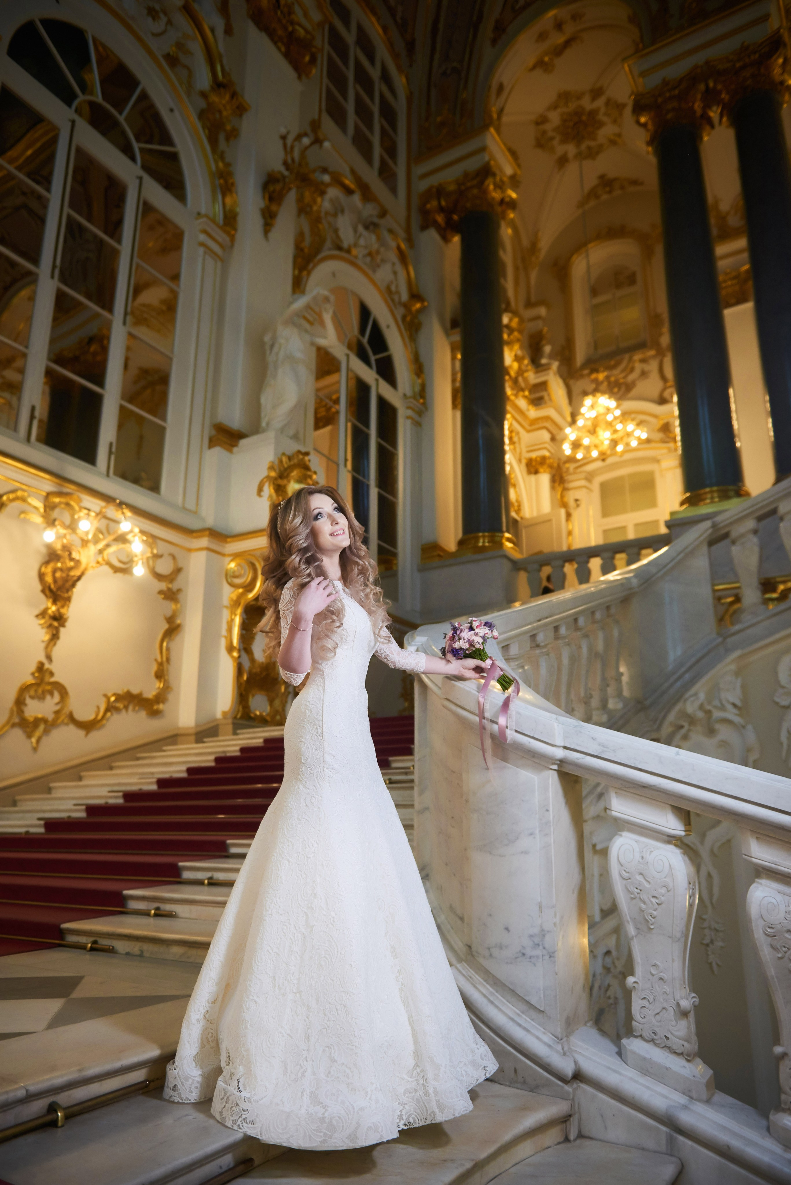 Илона и Андрей (фотосессия в ночном Эрмитаже). Портретный, семейный и свадебный фотограф в Санкт-Петербурге и в Пушкине Ширяев Денис