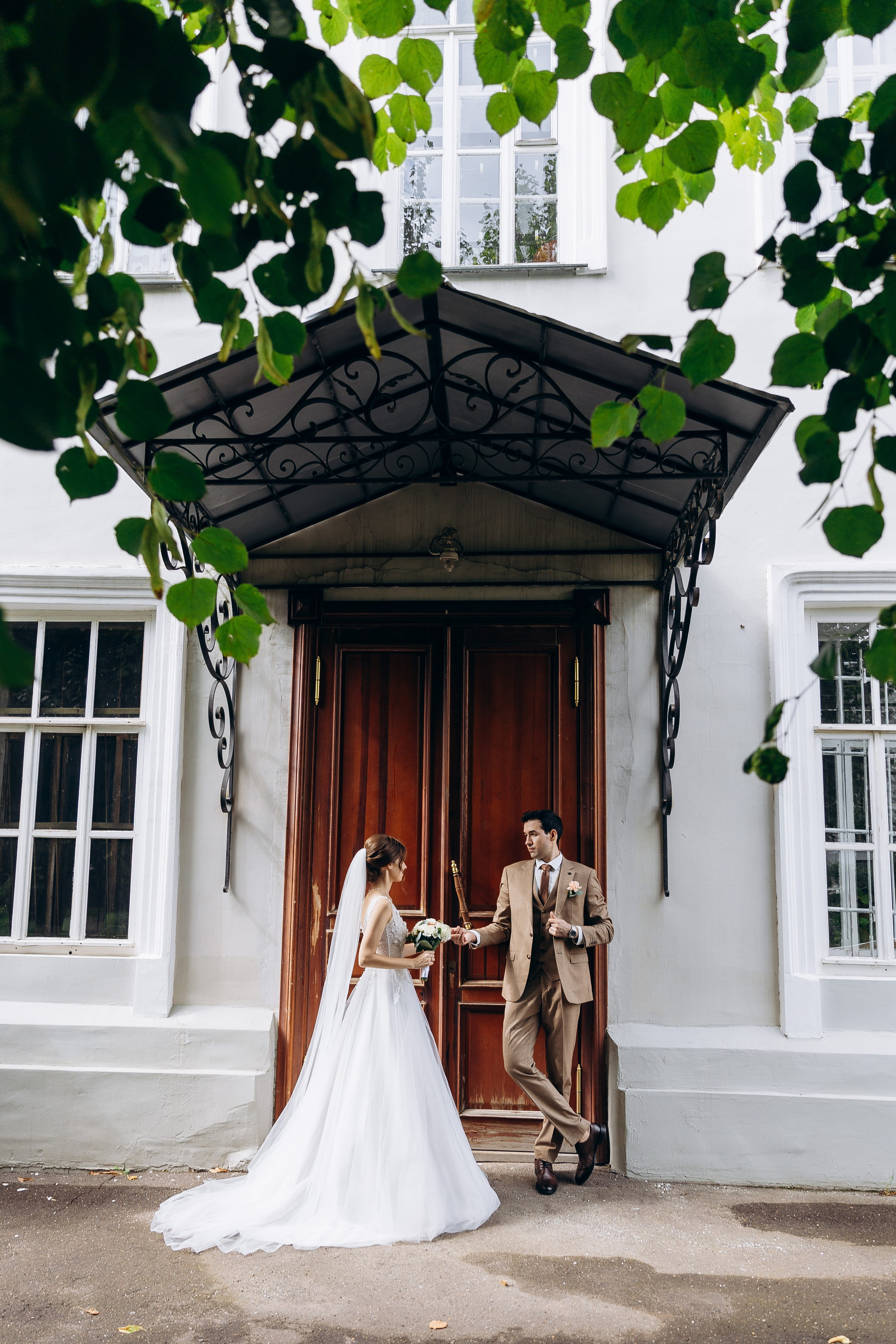 свадебная фотосессия в дворике КФУ, фотограф на свадьбу Казань