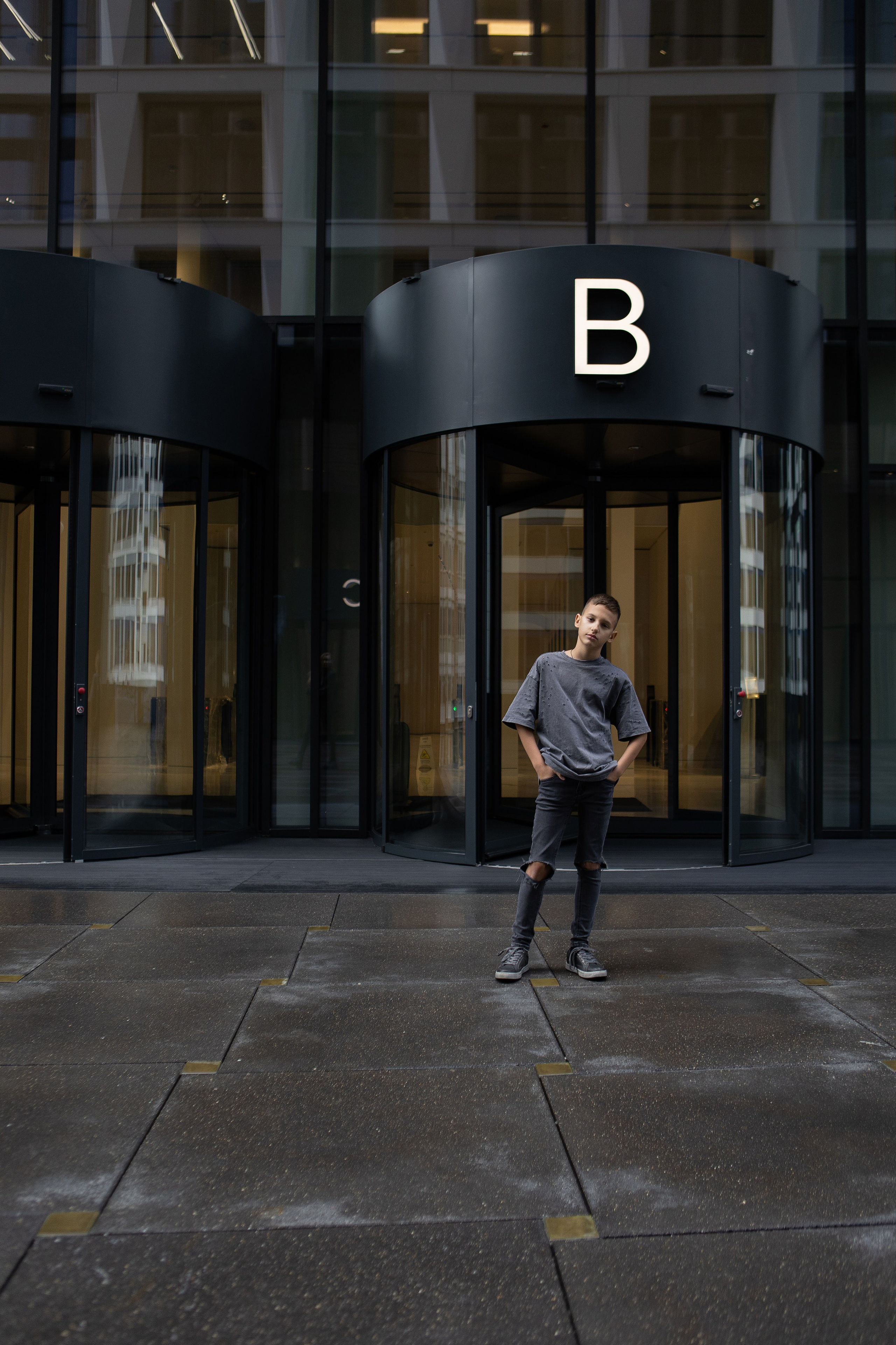 Семейная фотосессия в городе. Фотограф в Москве Таша Логинова