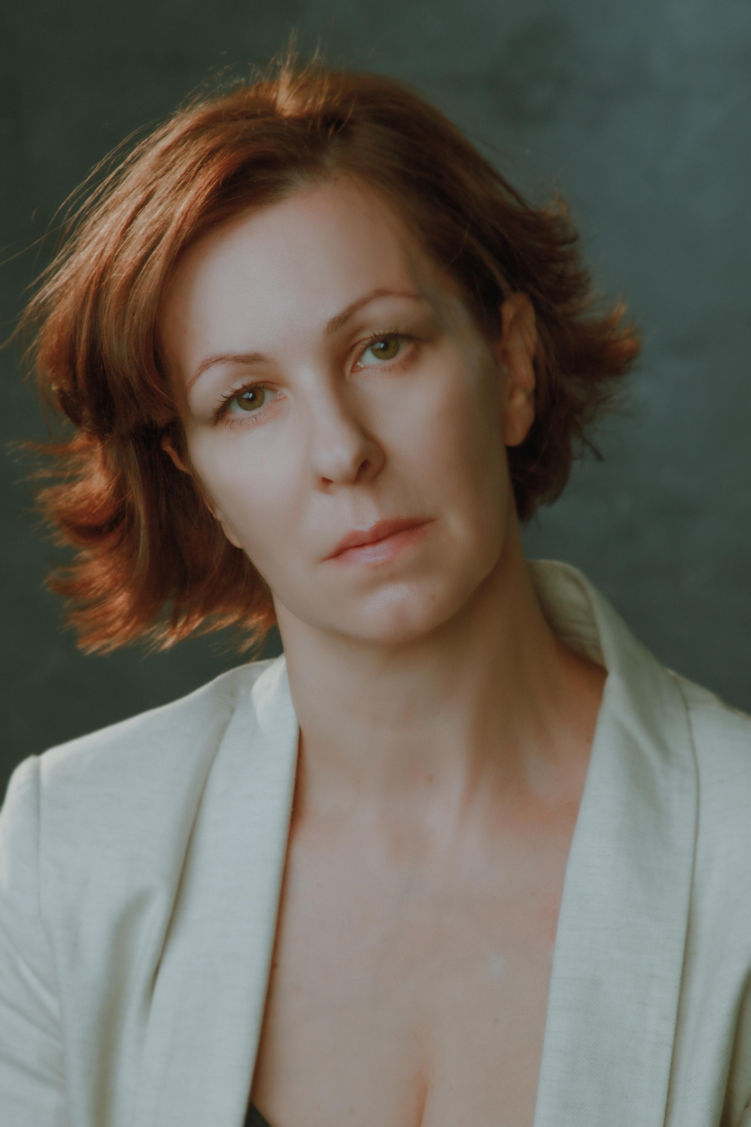 Актерское портфолио, актерский портрет, актриса Ирина Семиречинская