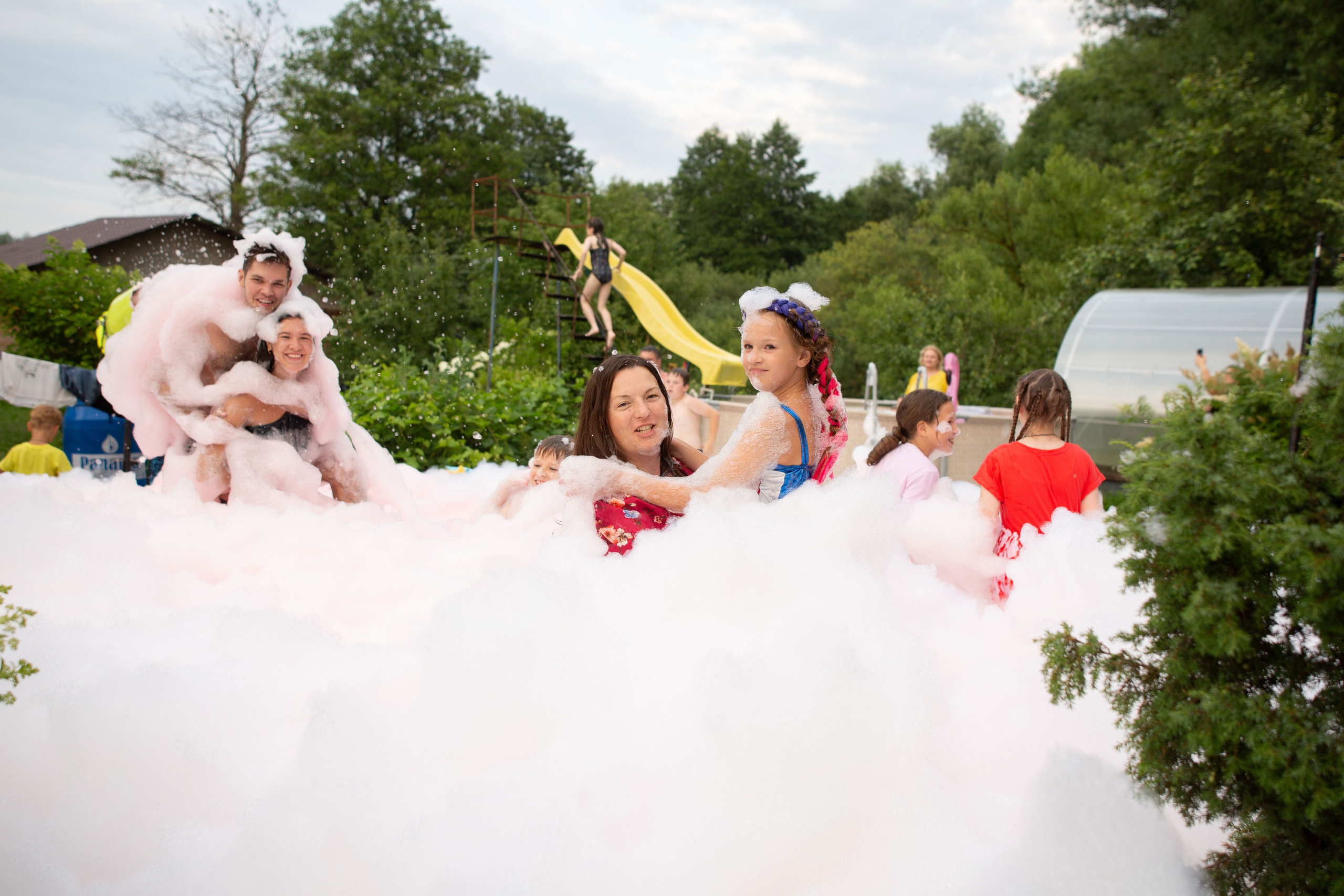 День рождения Насти. Пенная вечеринка. Семейный и детский фотограф Анна Петракова
