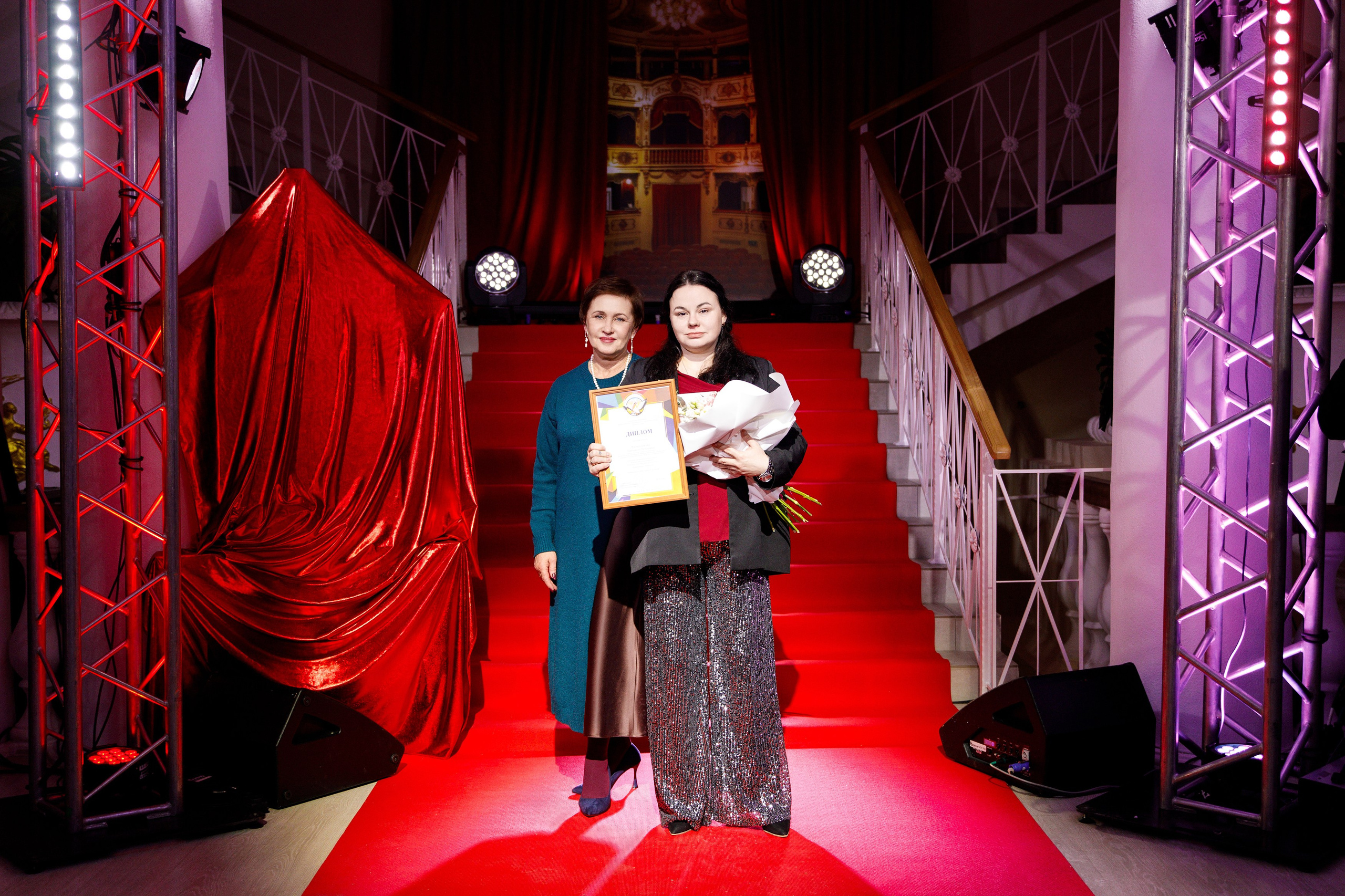 Награждение победителя конкурса «Учитель Года» г. Горнозаводск. Фотограф Дмитрий Молчанов | Фотограф Пермь | Фотограф