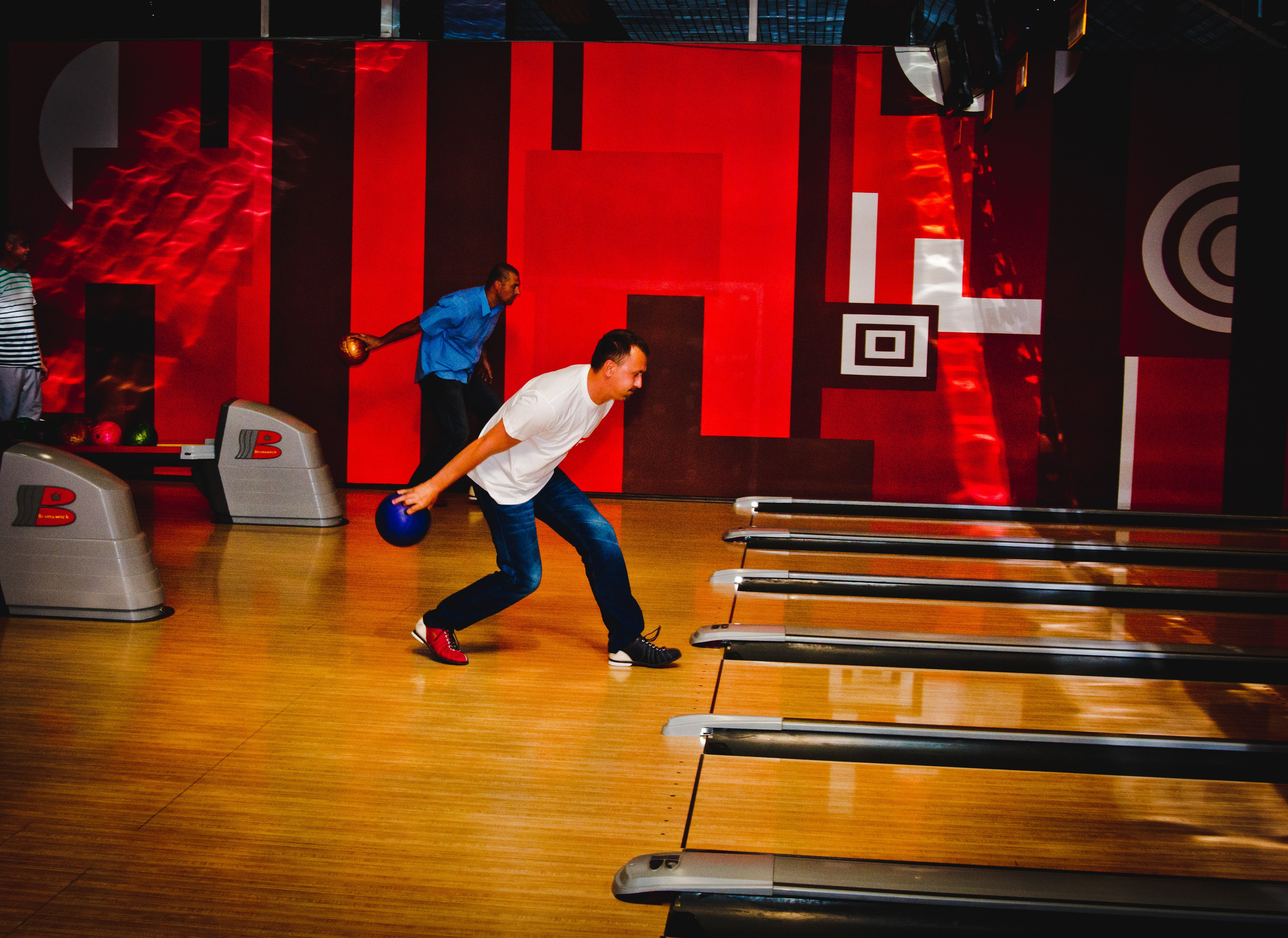 Копоратив.МТС-Теле2-Ростелеком.Боулинг. Свадебный и семейный фотограф Денис Лукьянов в Краснодаре, Краснодарском крае и Республике Крым