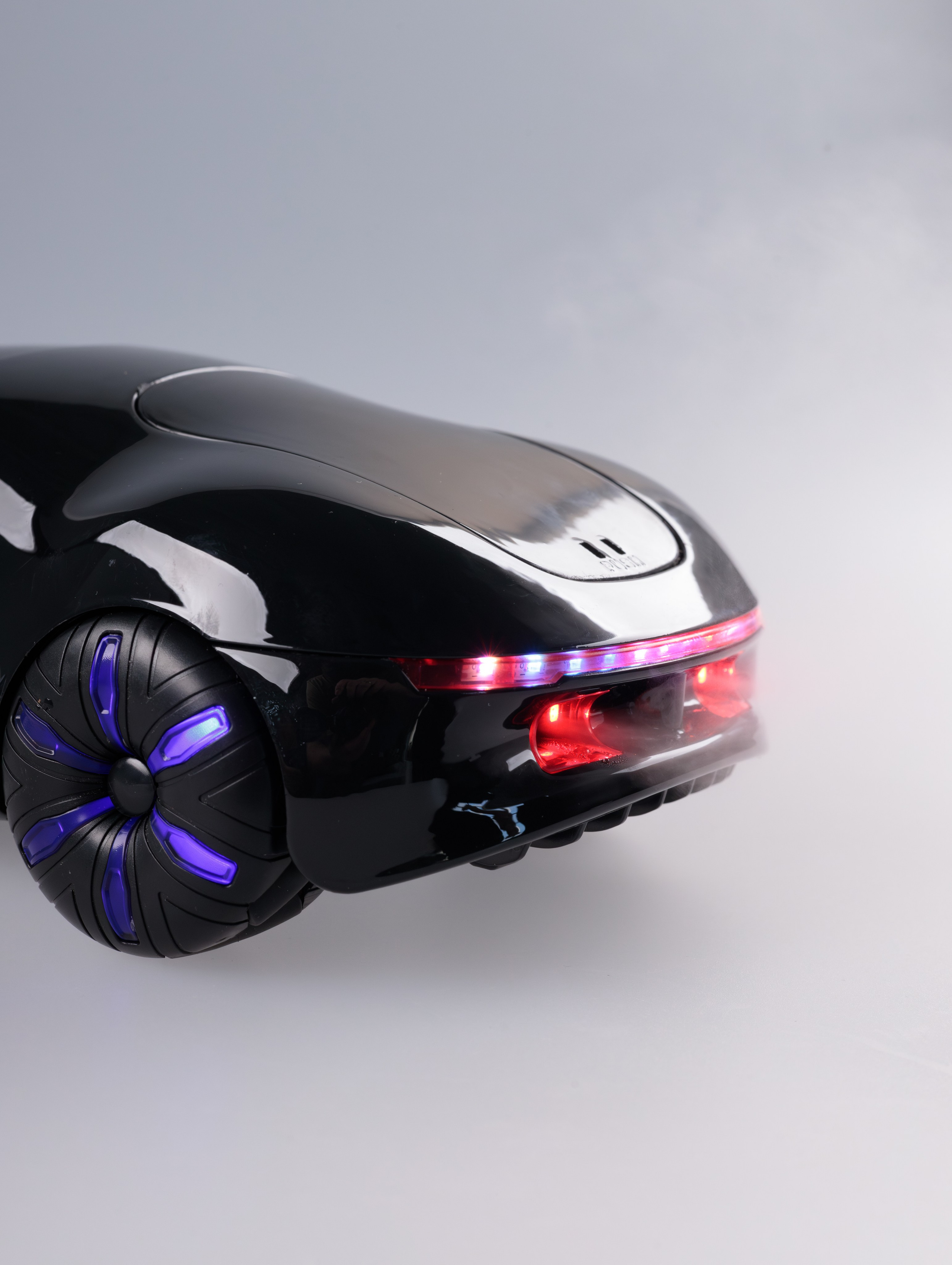 Съёмки для маркетплейсов. Фотограф Александр Калинин