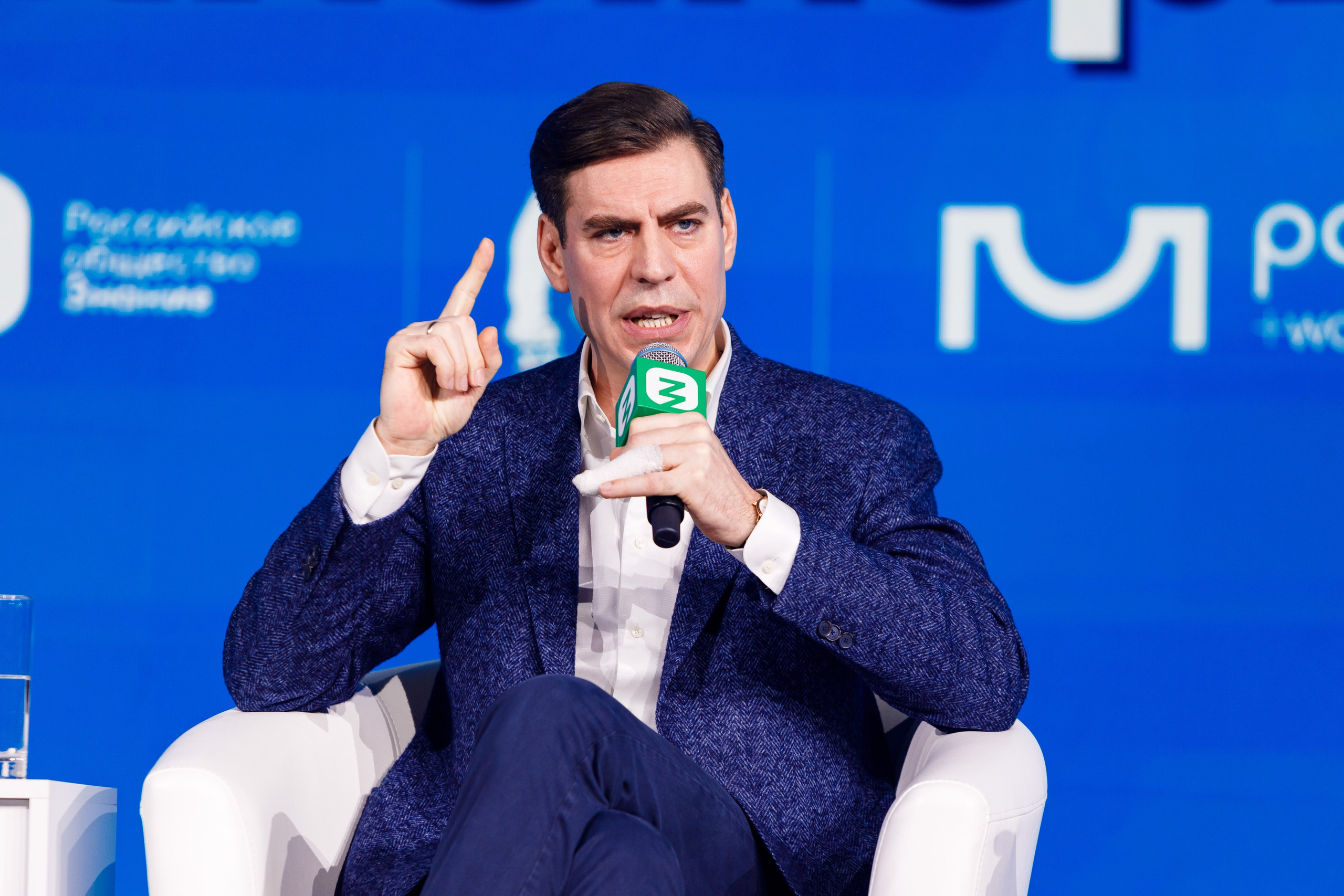 Всемирный фестиваль молодёжи 2024 в России. Репортажный фотограф в Москве, Сочи и Санкт-Петербурге