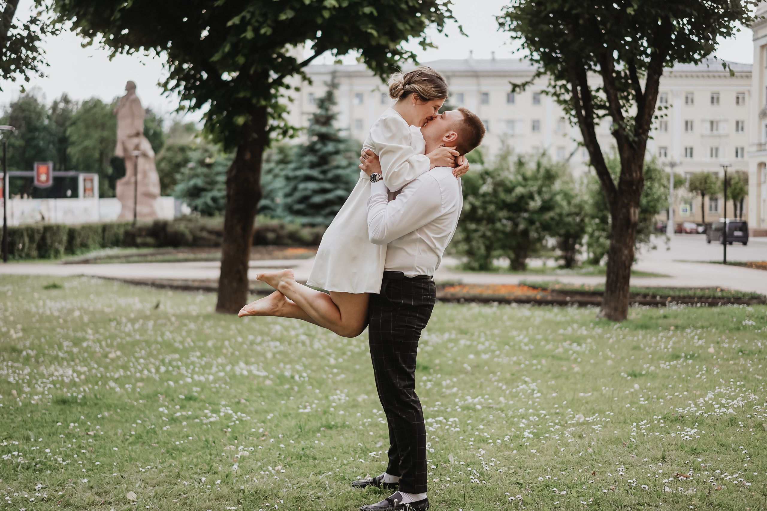 Лавстори для влюбленной пары. Фотограф и видеограф Смоленск | Студия Цезарь