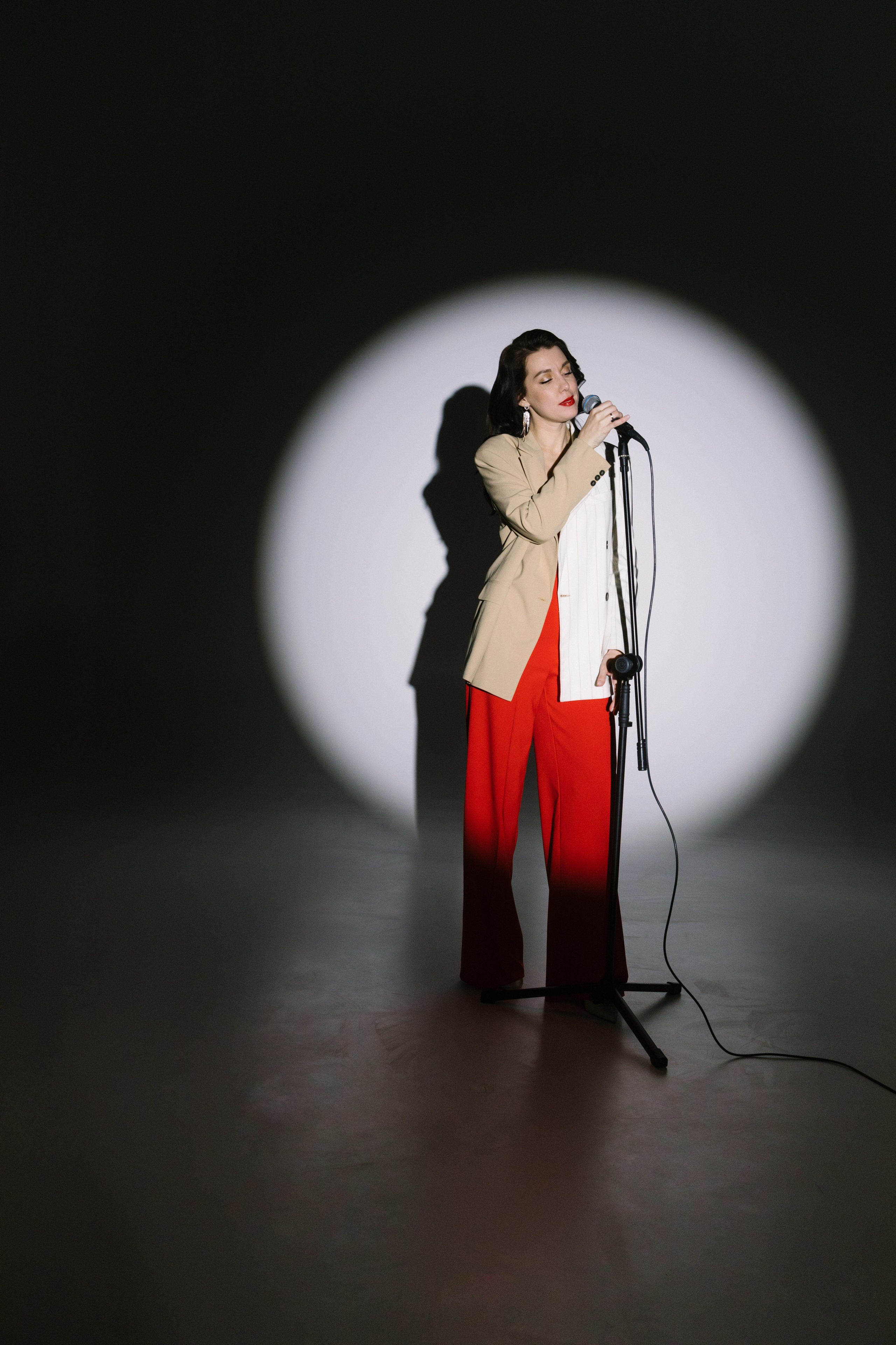 Content | Певица