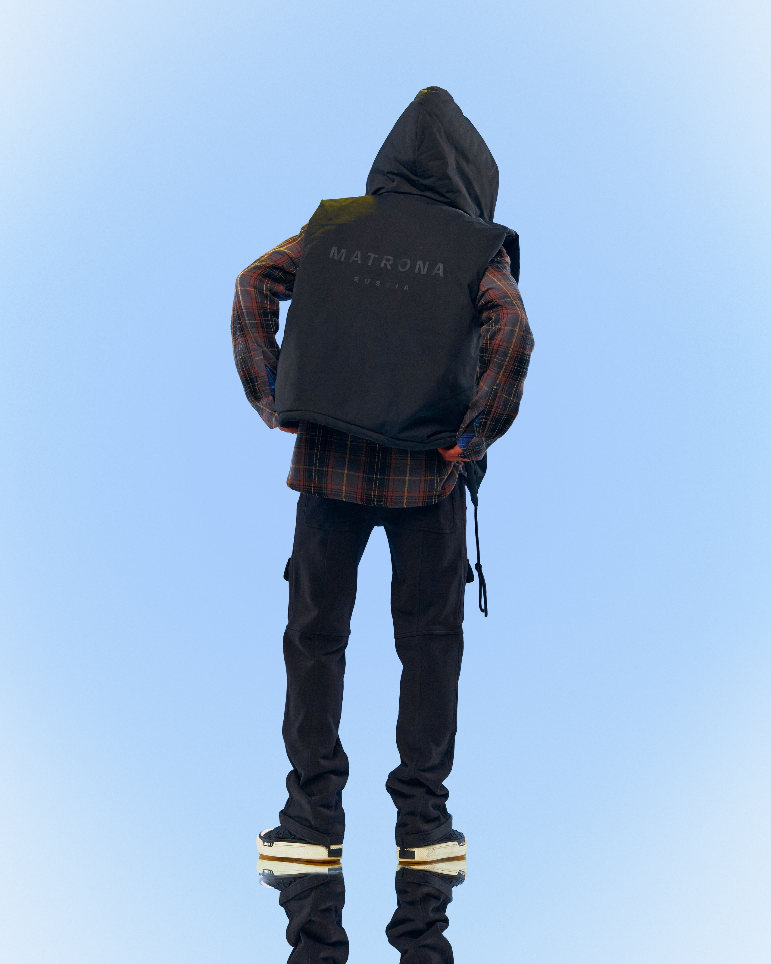 Matrona. Святослав Лебедев | Рекламный фотограф — Коммерческая съемка, Арт-дирекшн, AI-интеграция