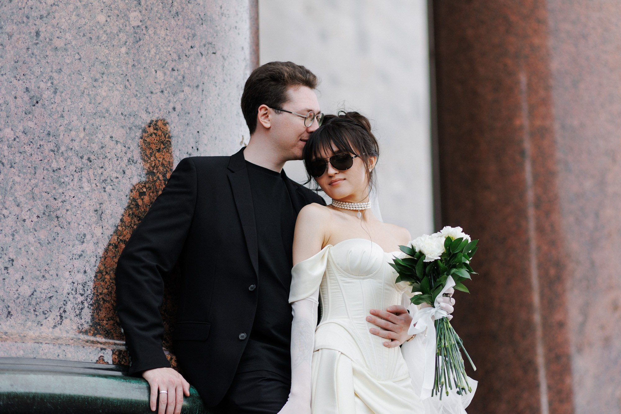 Свадебная фотосессия на Исаакиевской площади. Свадебный фотограф СПБ