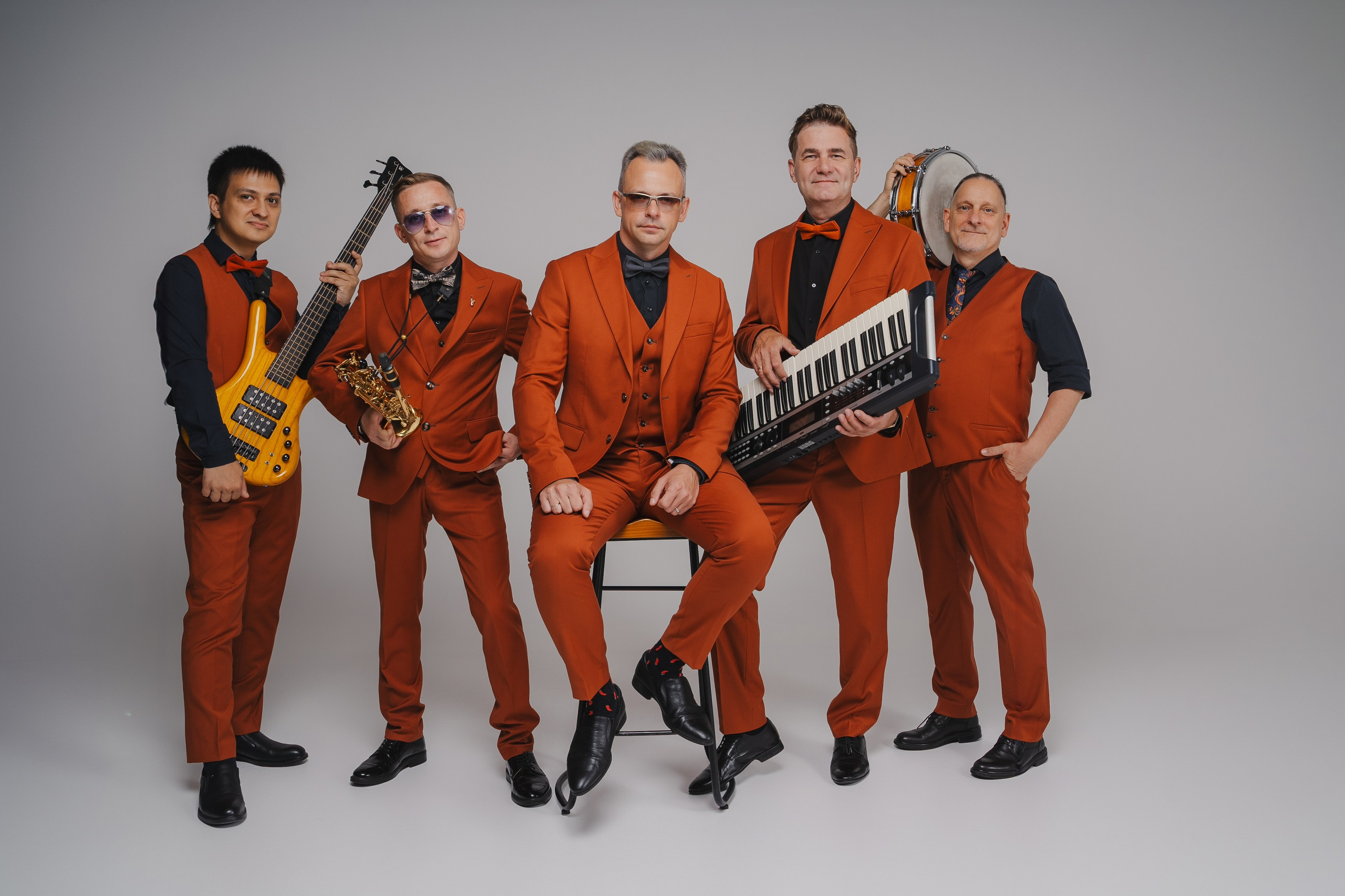 Briolin Light Orchestra. Главная