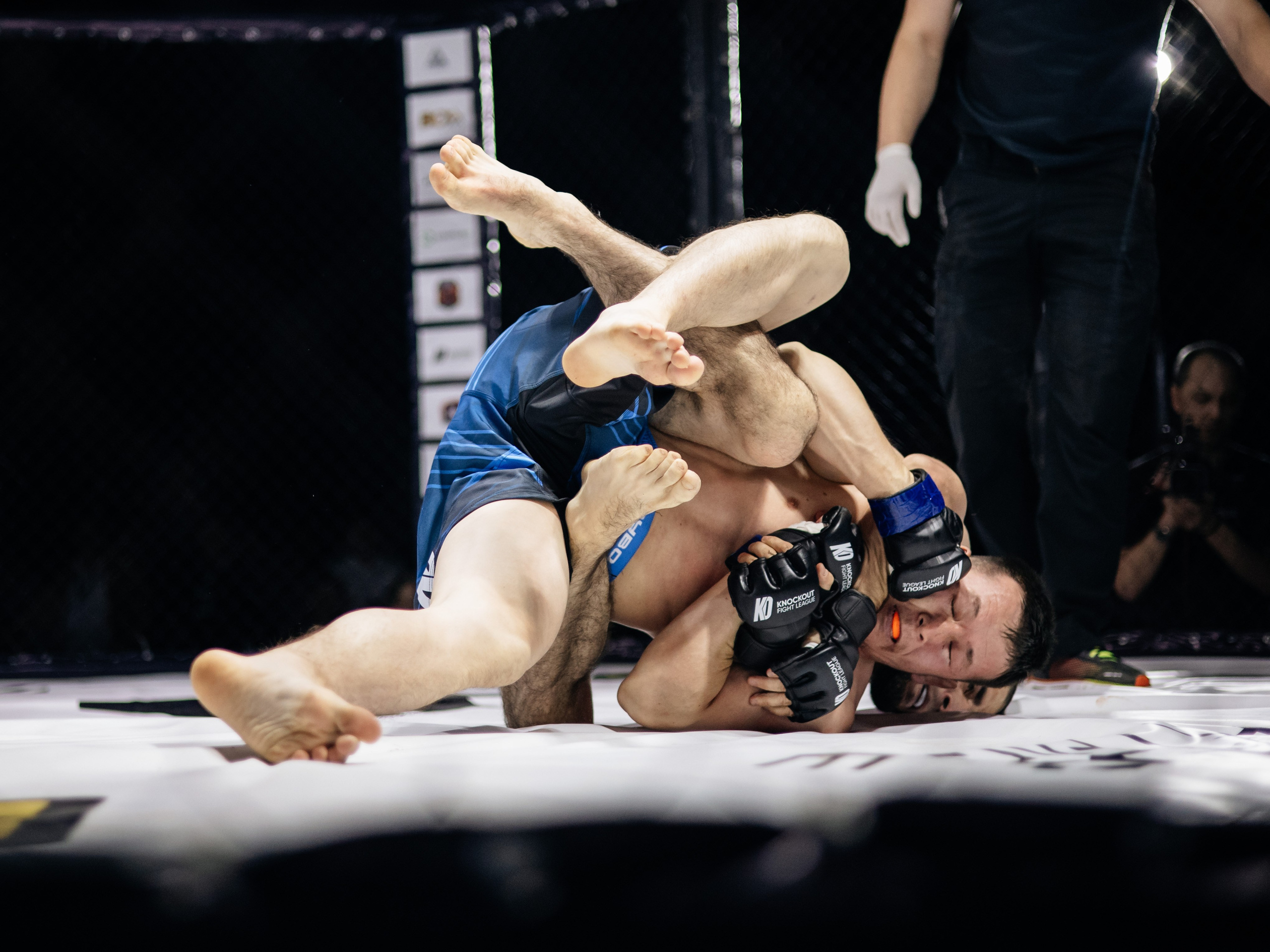 Бойцовская лига «KNOCK OUT». KRIS KRUPINNIKOVA