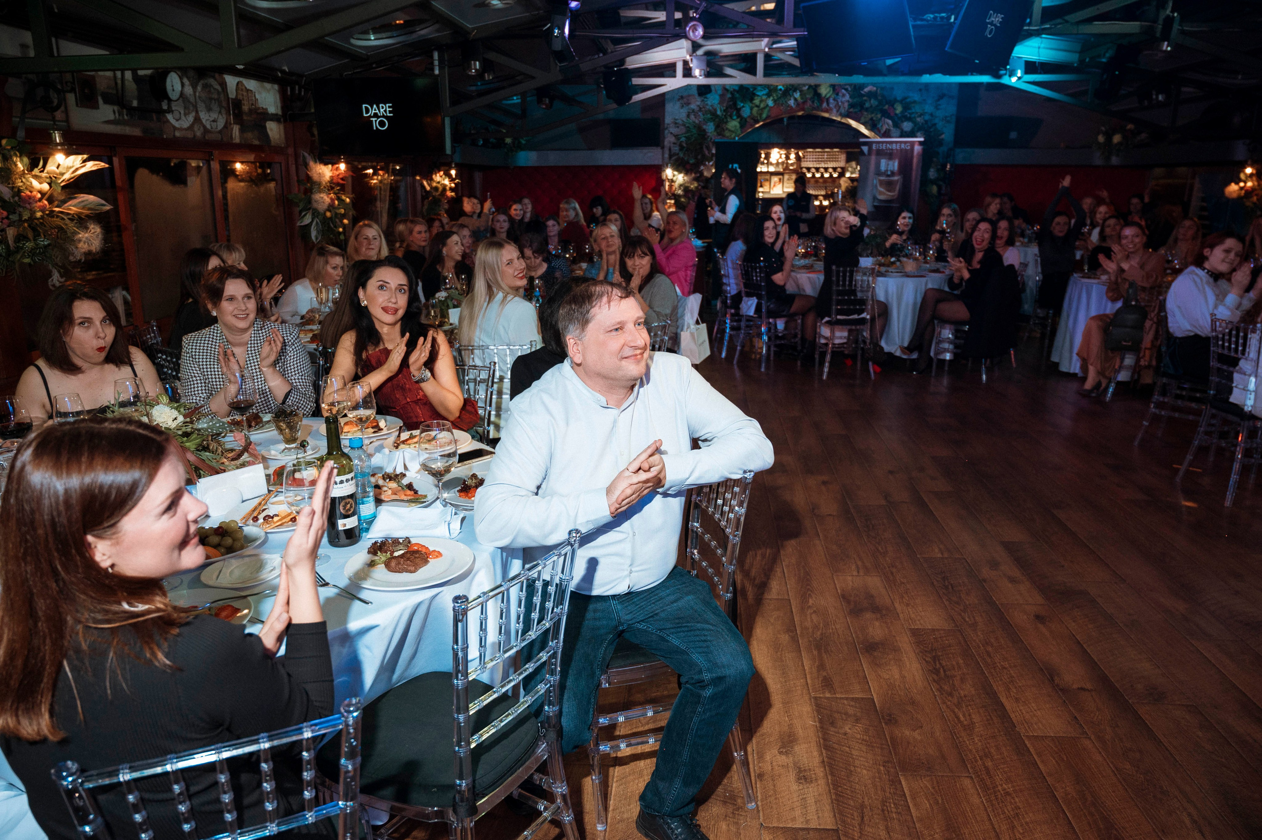 EISENBERG Корпоратив // Astra Marine Гала-ужин на теплоходе. Фотограф Элина Брусенцева