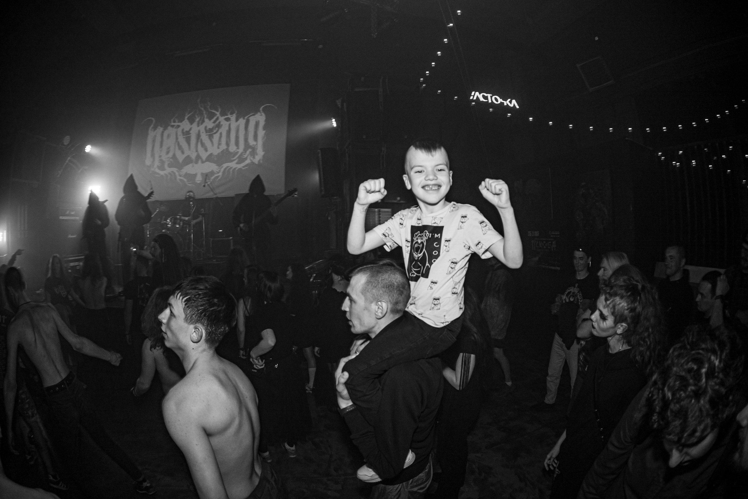 Valhalla | 24.05.25 | Ласточка. Концертный и репортажный фотограф в Санкт-Петербурге Слава Пахомов