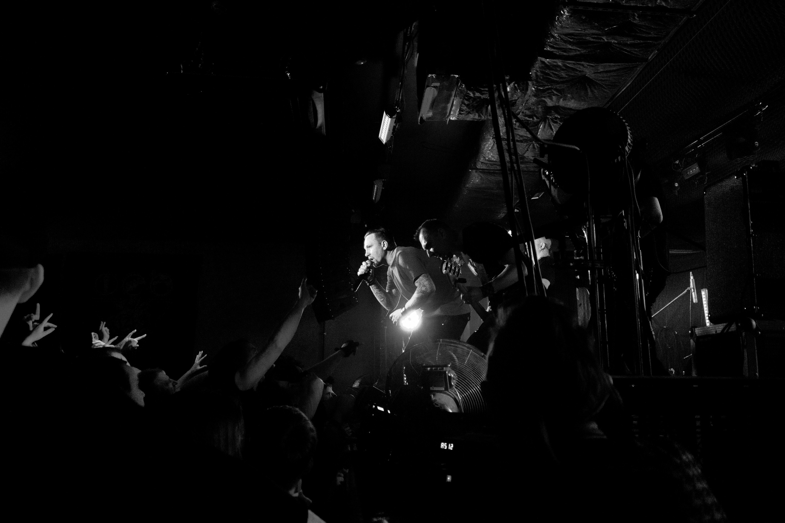 Группа "Меньше Трёпа", Клуб "12"