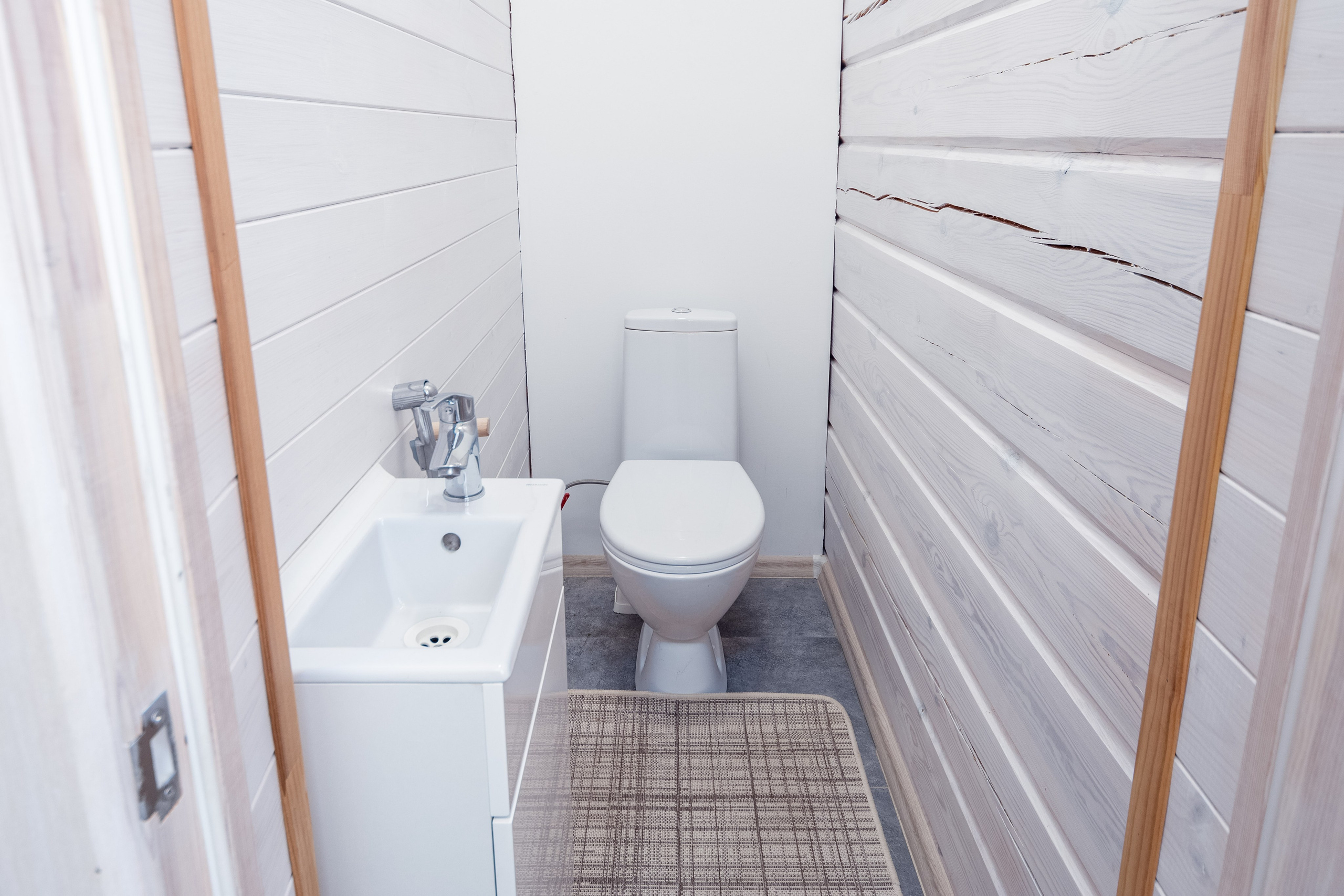 Фотограф Sakavita Media - санузел в коттедже под Минском