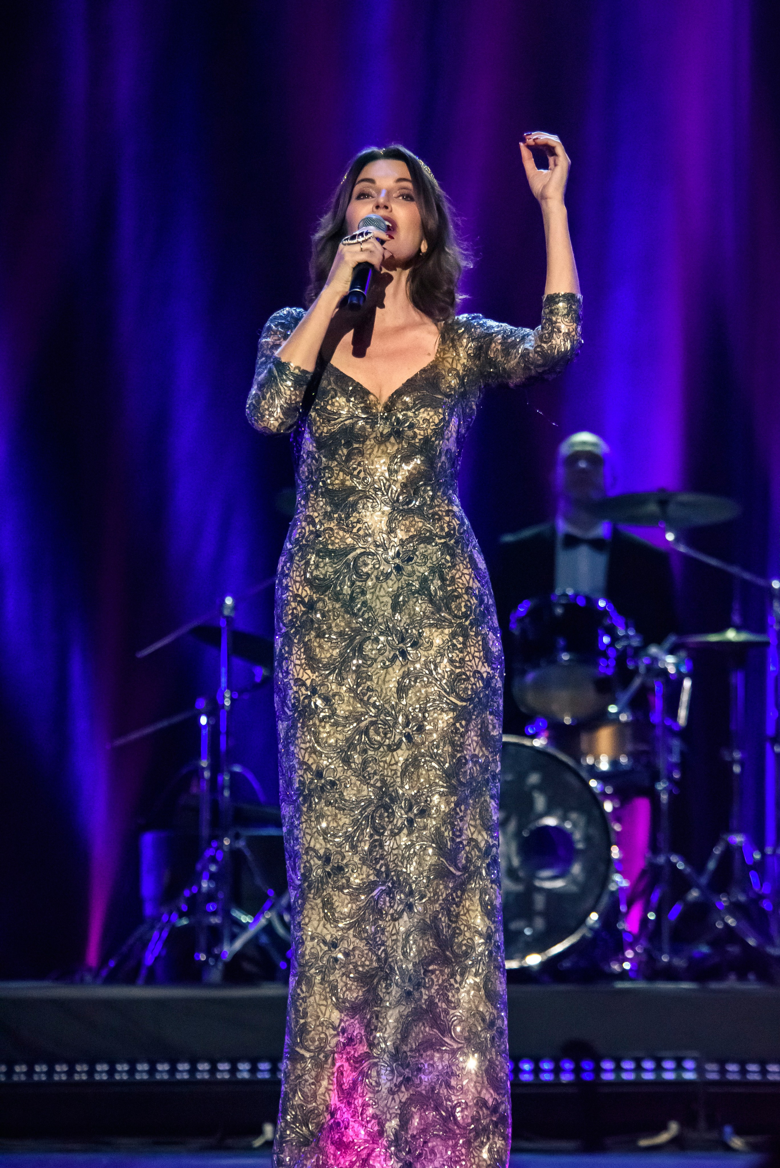 Лариса Рубальская «40 лет с песней по жизни» — Крокус Сити Холл. Бренд-фотограф для экспертов и блогеров в Москве Влада Горбовская