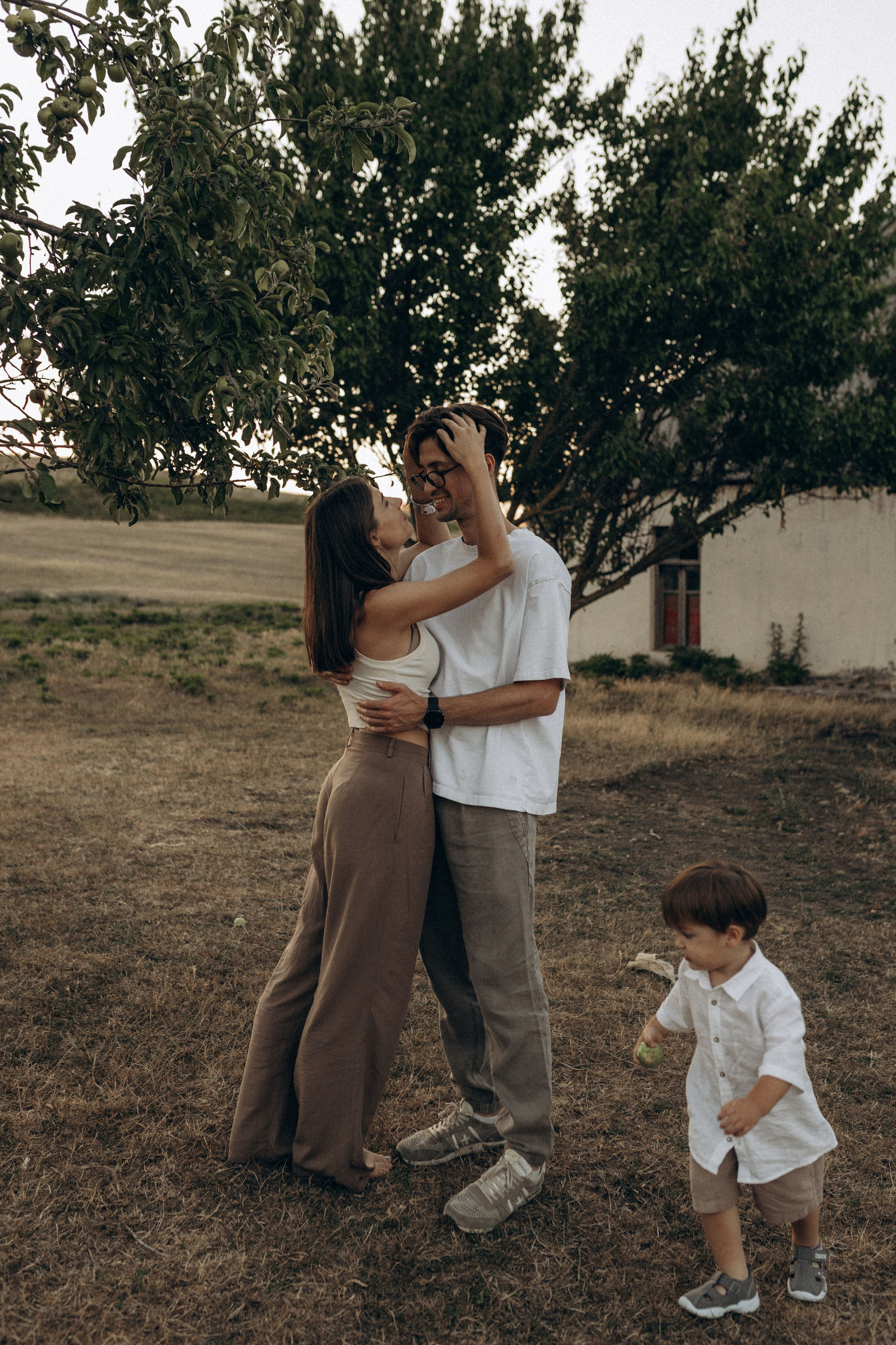 Миша Таня и Лев на ферме. Семейный фотограф в Новороссийске и Анапе Александра Яковлева