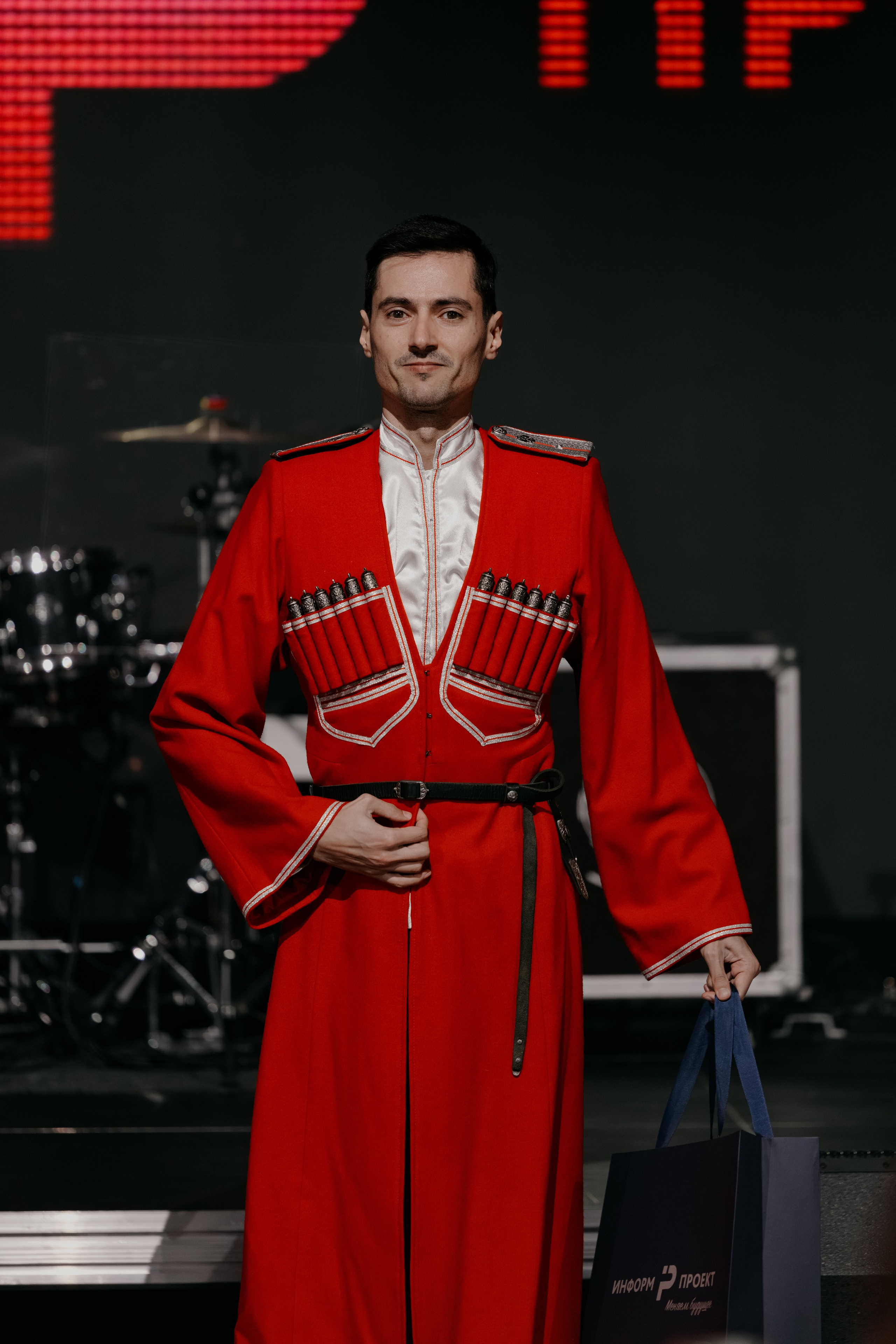 ИНФОРМПРОЕКТ. Свадебный и репортажный фотограф Киров | Вадим Карпук