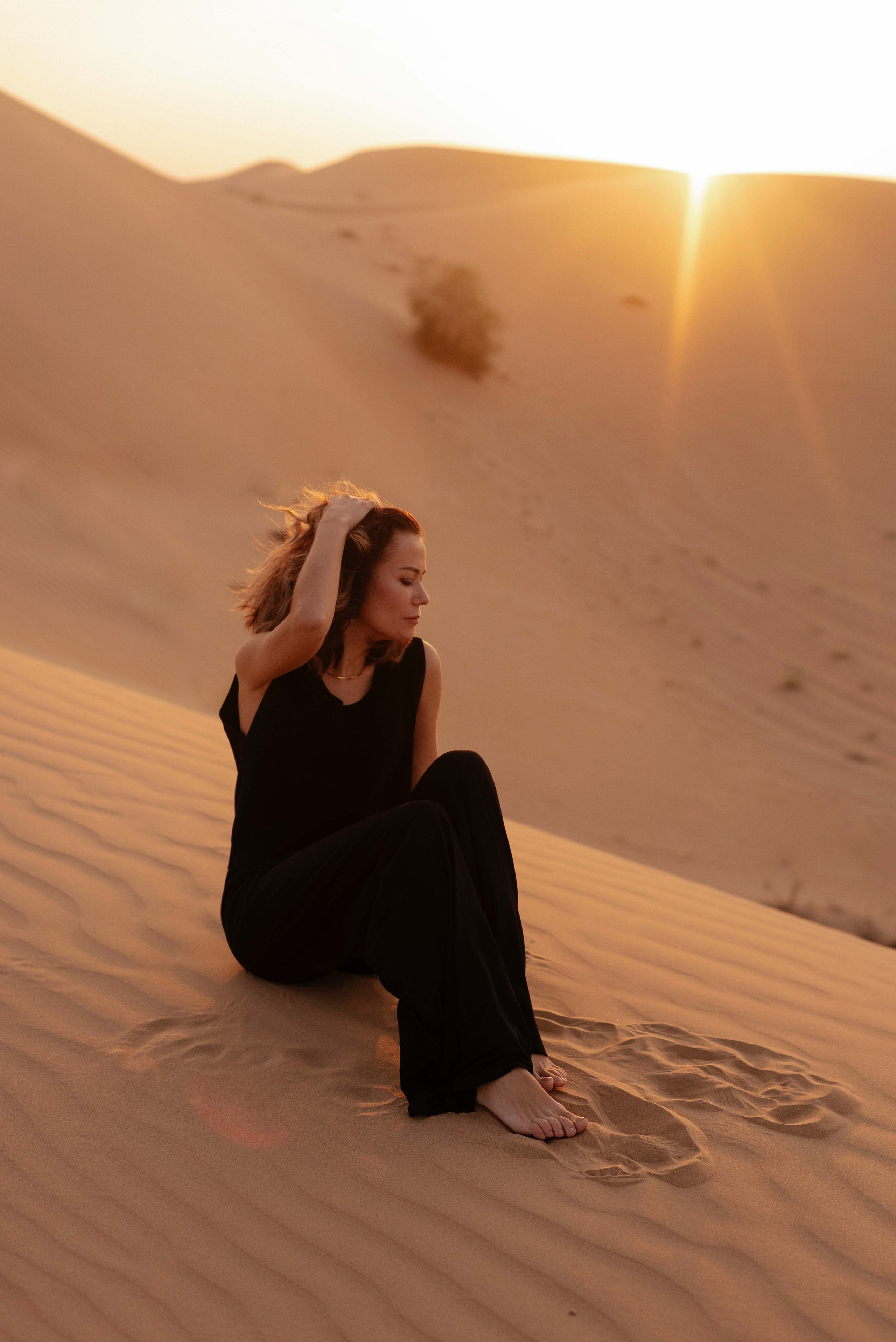 Наташа в пустыне 22 год. Фотограф и видеограф в Москве и Абу Даби Мария Кулагина