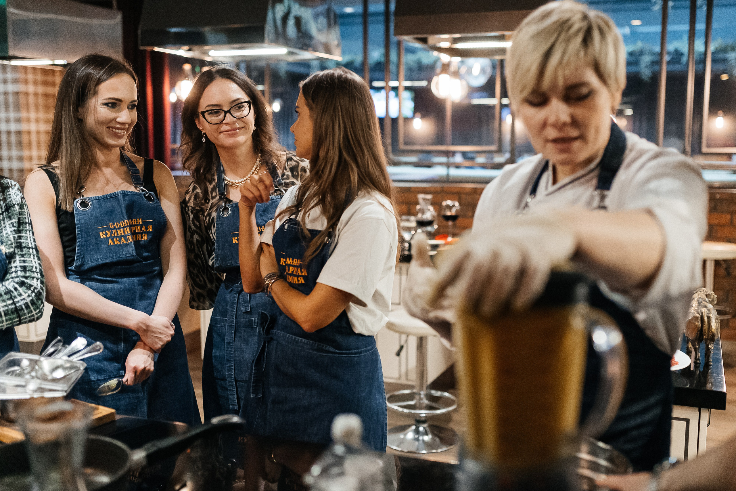 Фотограф на кулинарный мастер-класс. Свадебный фотограф в Москве Мария Крош