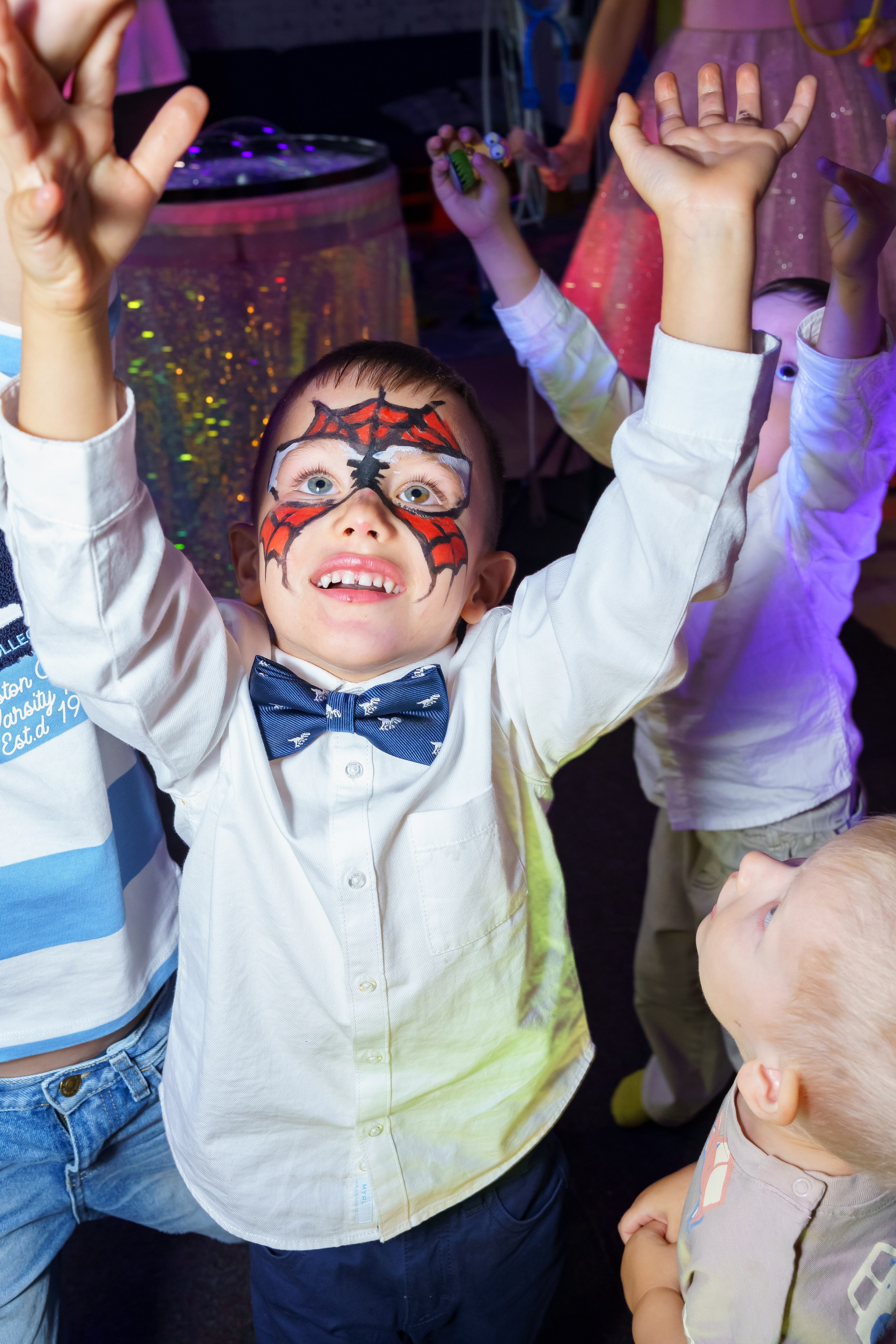 Портфолио Репортажная съемка детских праздников. Фотограф Екатерина Канчалаба