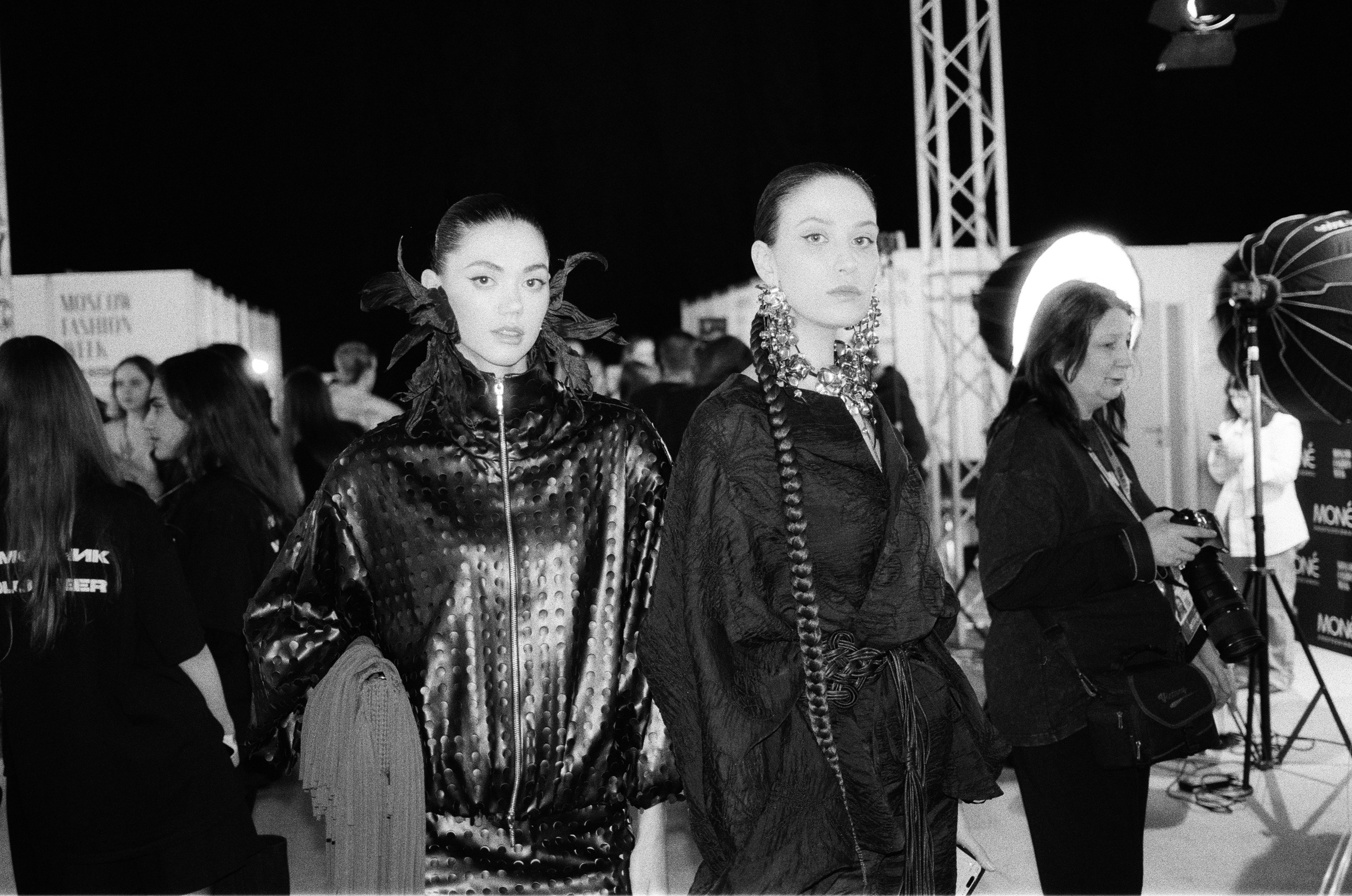 День 1. Плёночный фотограф Москва, Саша Звук