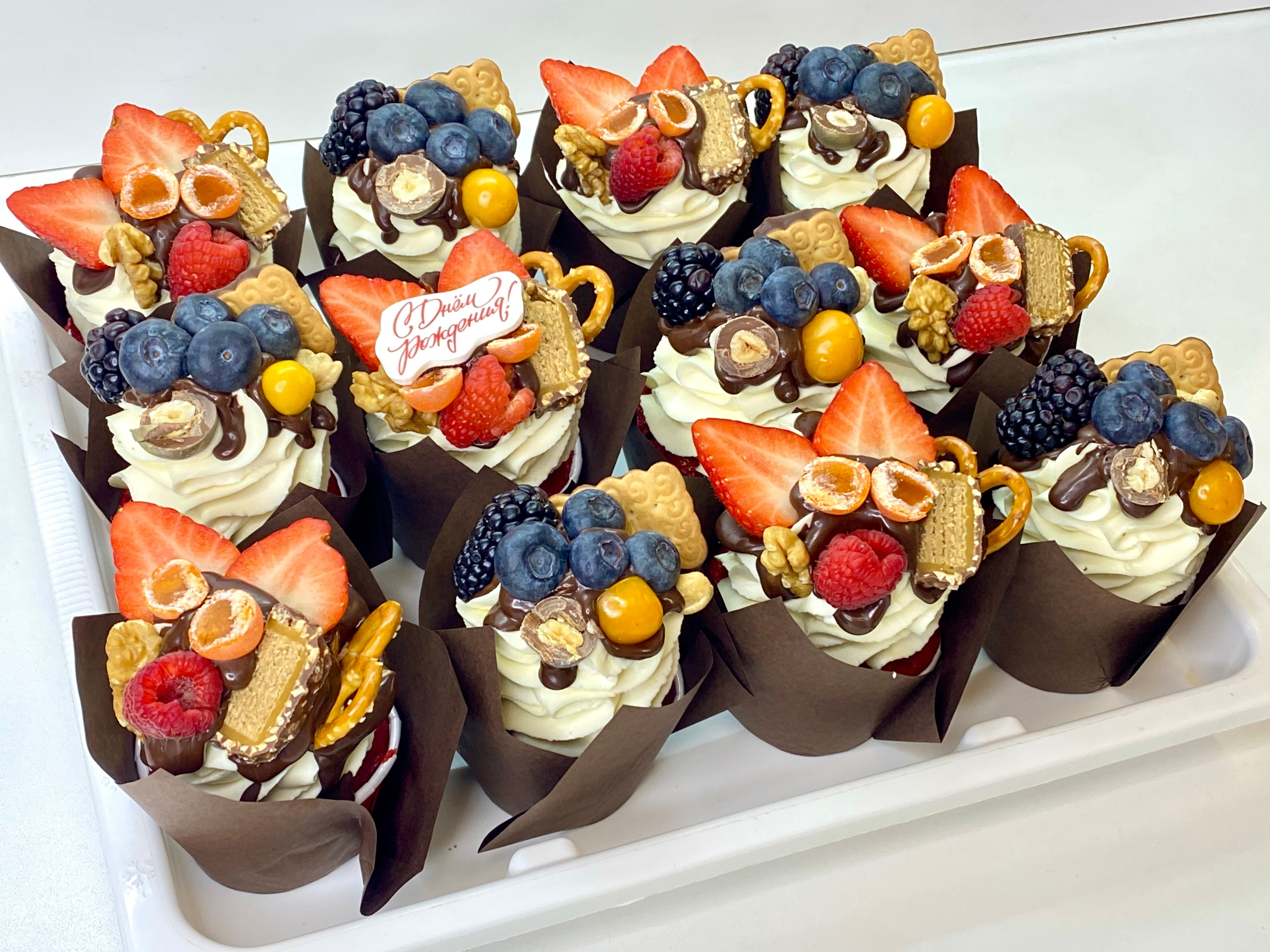 Капкейки стандартные. Katyasugarsugar капкейки, зефир, торты Москва