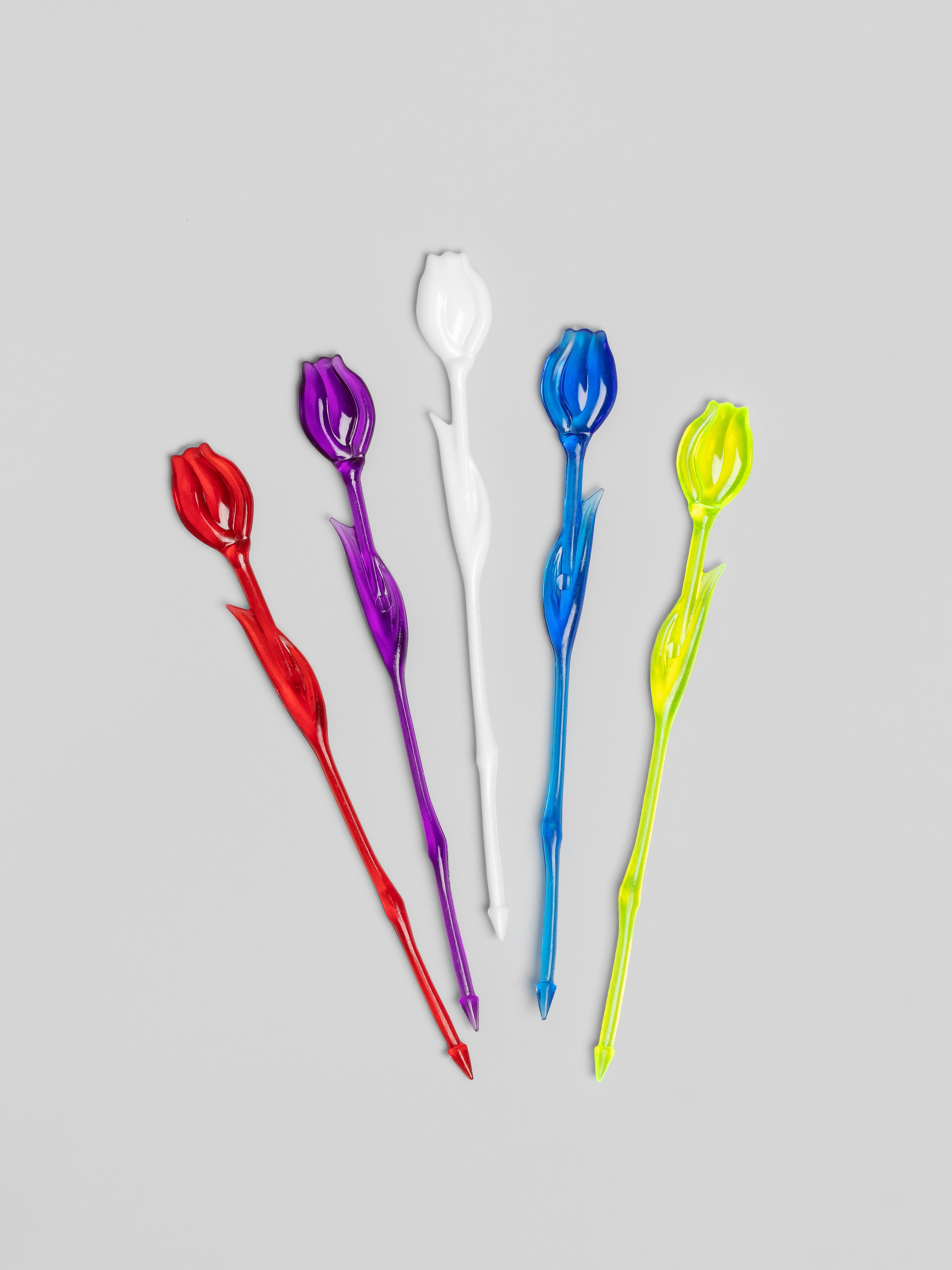 Шпажки для канапе. Предметный фотограф Северова Екатерина | Профессиональная предметная съёмка фото и видео в Санкт-Петербурге