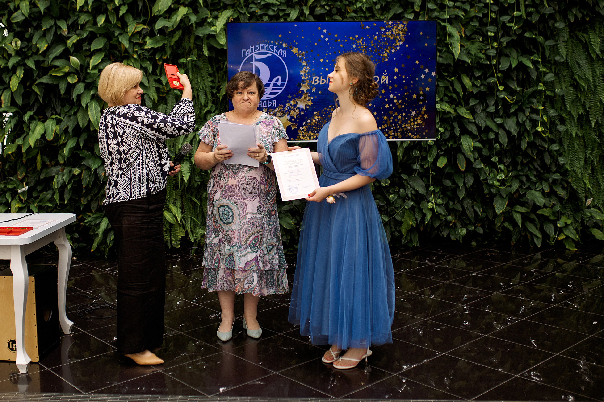 Выпуск лицея Ганзейская Ладья. Свадебный фотограф Калининград Пасюта Данила