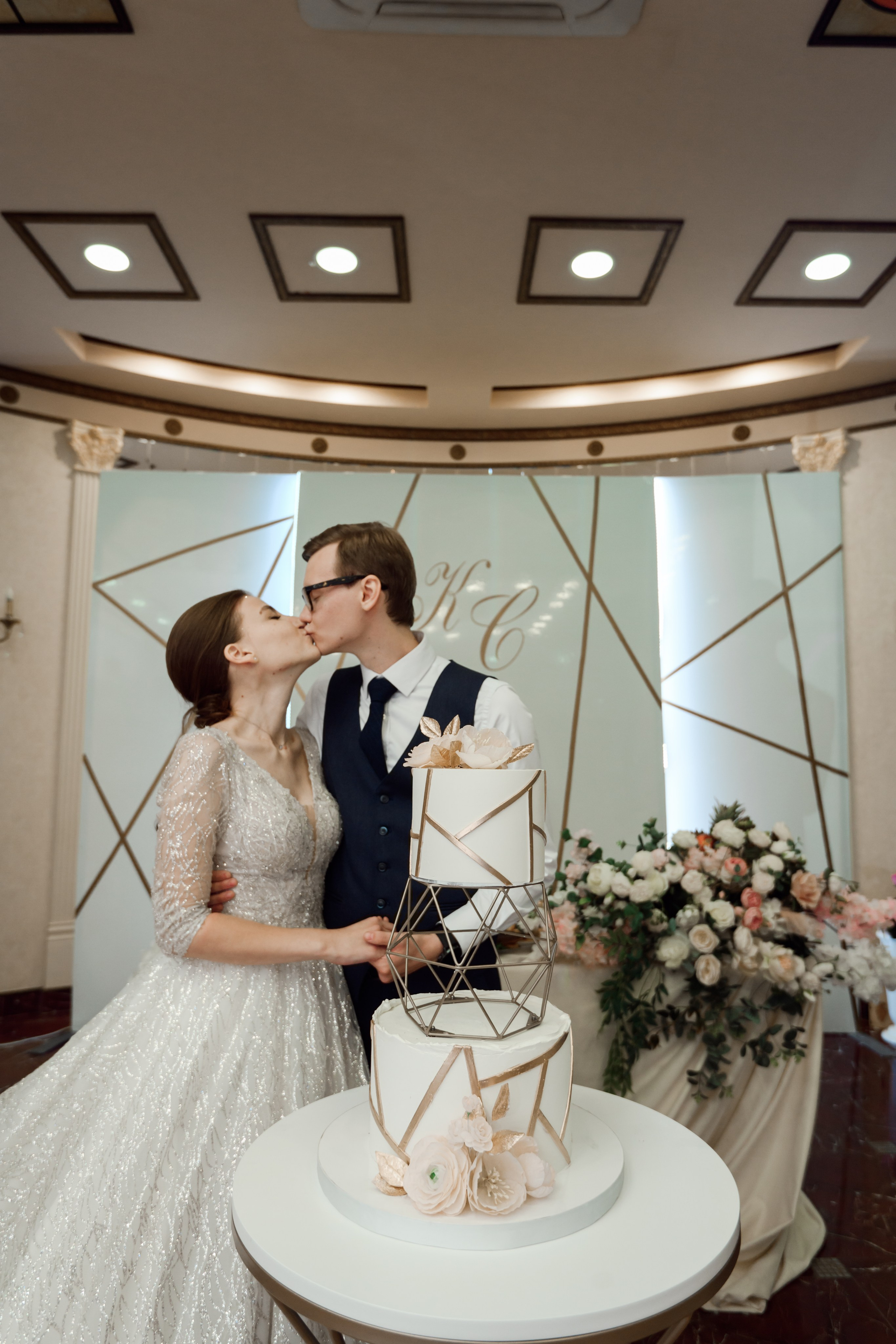 K & S. Свадебный фотограф в г. Астрахань. Так же выезжаю в другие города