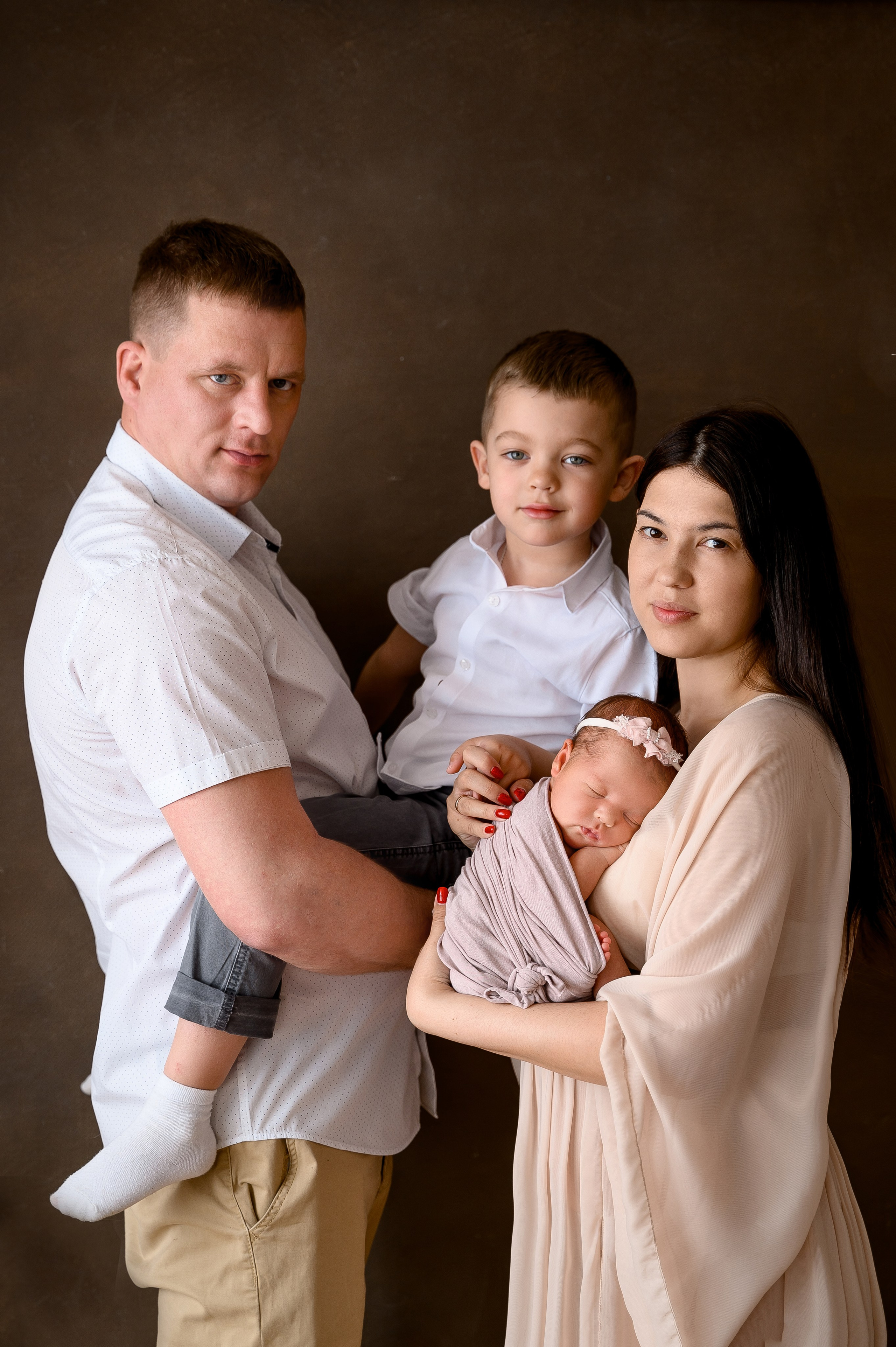 Новорожденные. Фотограф Каменск-Уральский Алена Обвинцева (фото новорожденных, в ожид