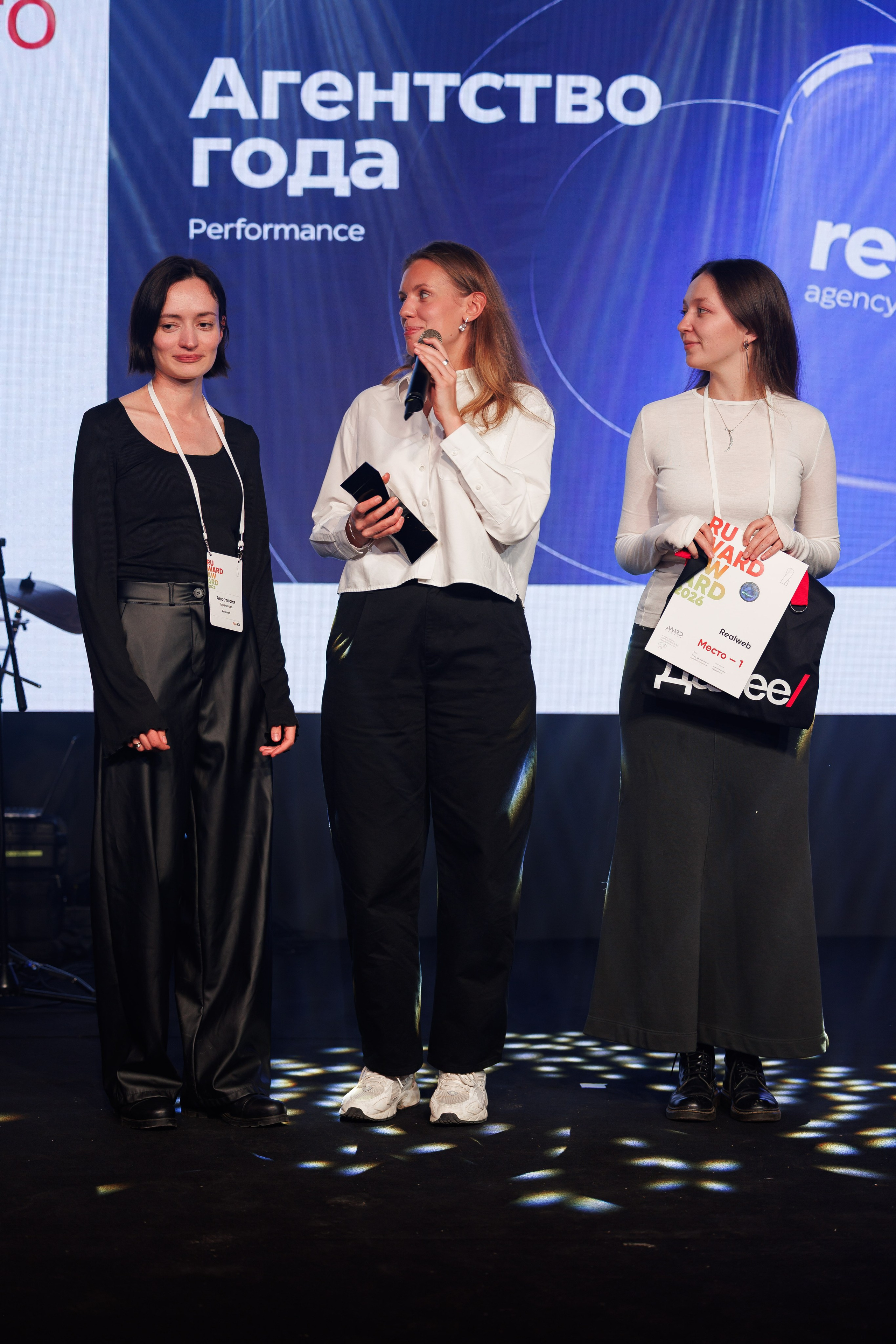 RUWARD AWARD. Репортажный фотограф/видеограф Артур Аванесян в Москве