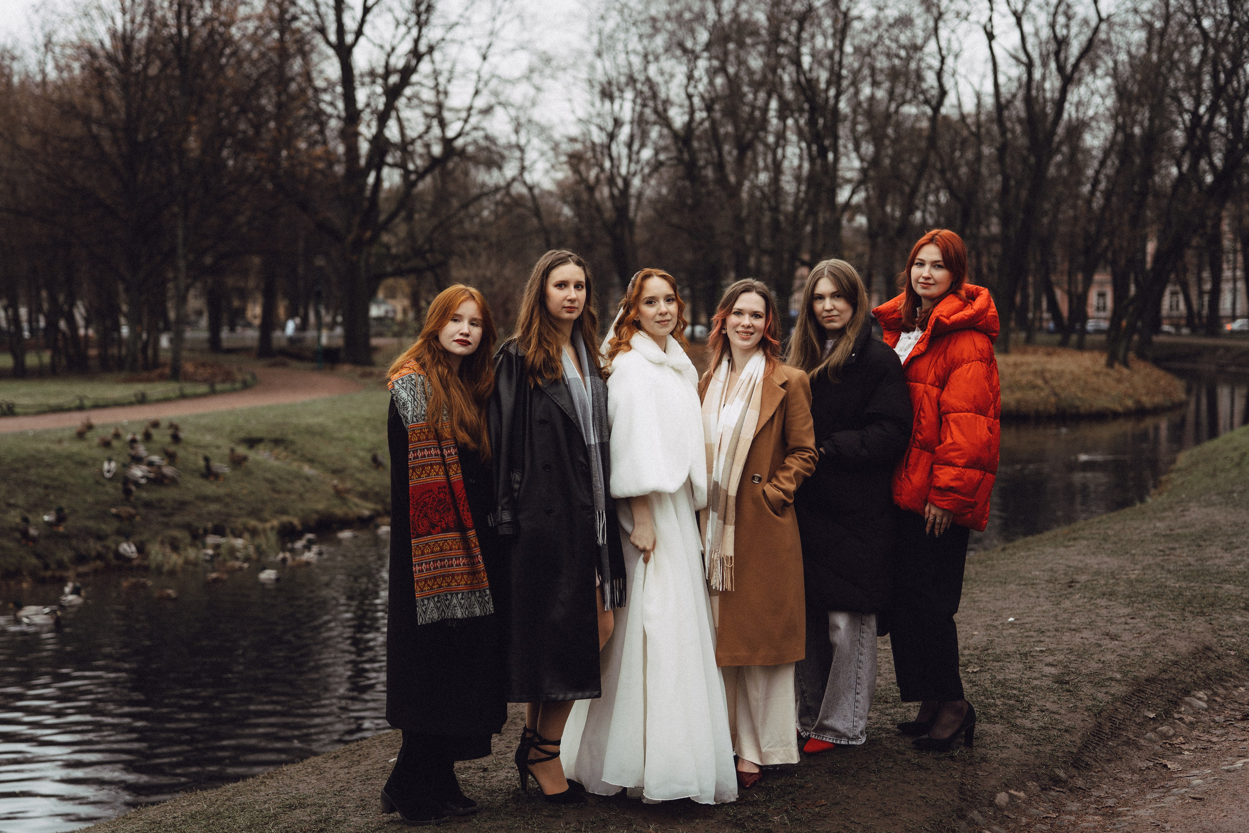 СВАДЕБНАЯ СЬЕМКА ВО ВТОРОМ ДВОРЦЕ С ГОСТЯМИ И ПРОГУЛКА В ТАВРИЧЕСКОМ САДУ. Профессиональный фотограф, Санкт-Петербург — Виктория Богомолова