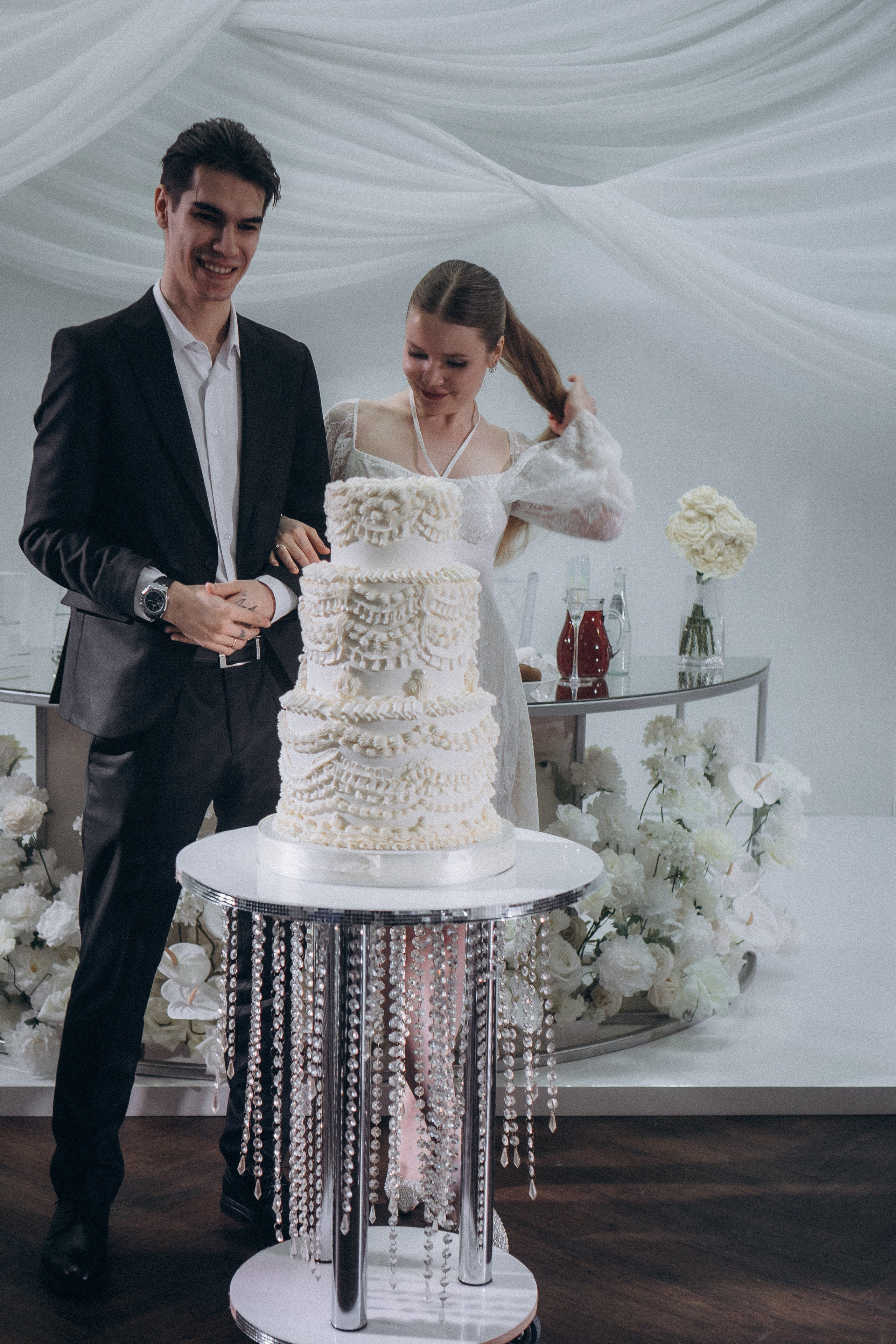 СВАДЕБНЫЙ ТОРТ. ФОТОСЕСИИЯ БАНКЕТА (СНЯТО В СИБИРЕ В НИЖНЕВАРТОВСКЕ). Профессиональный фотограф, Санкт-Петербург — Виктория Богомолова