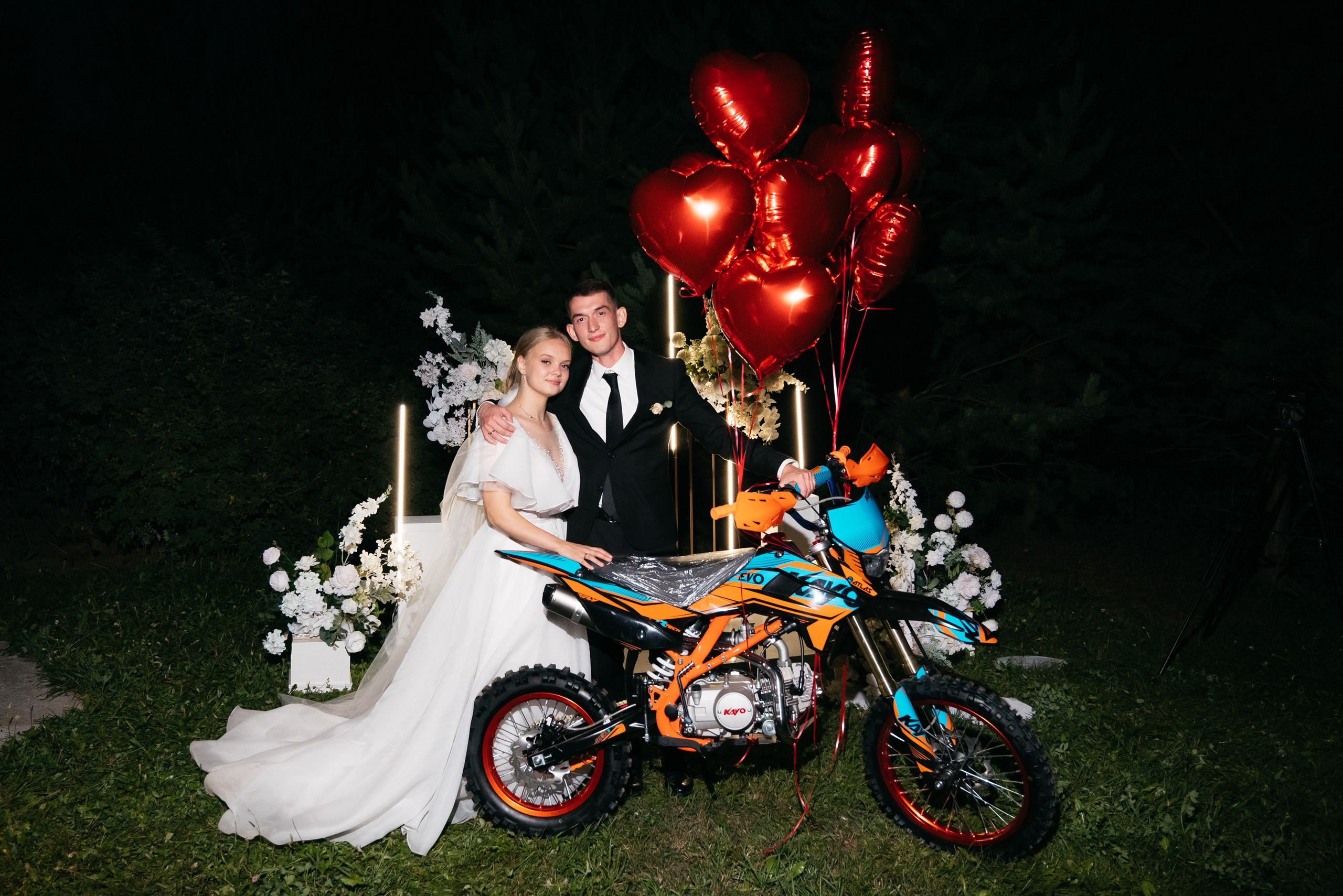 Мотоцикл на свадьбе. Свадебный фотограф Ижевск Петр Шишков