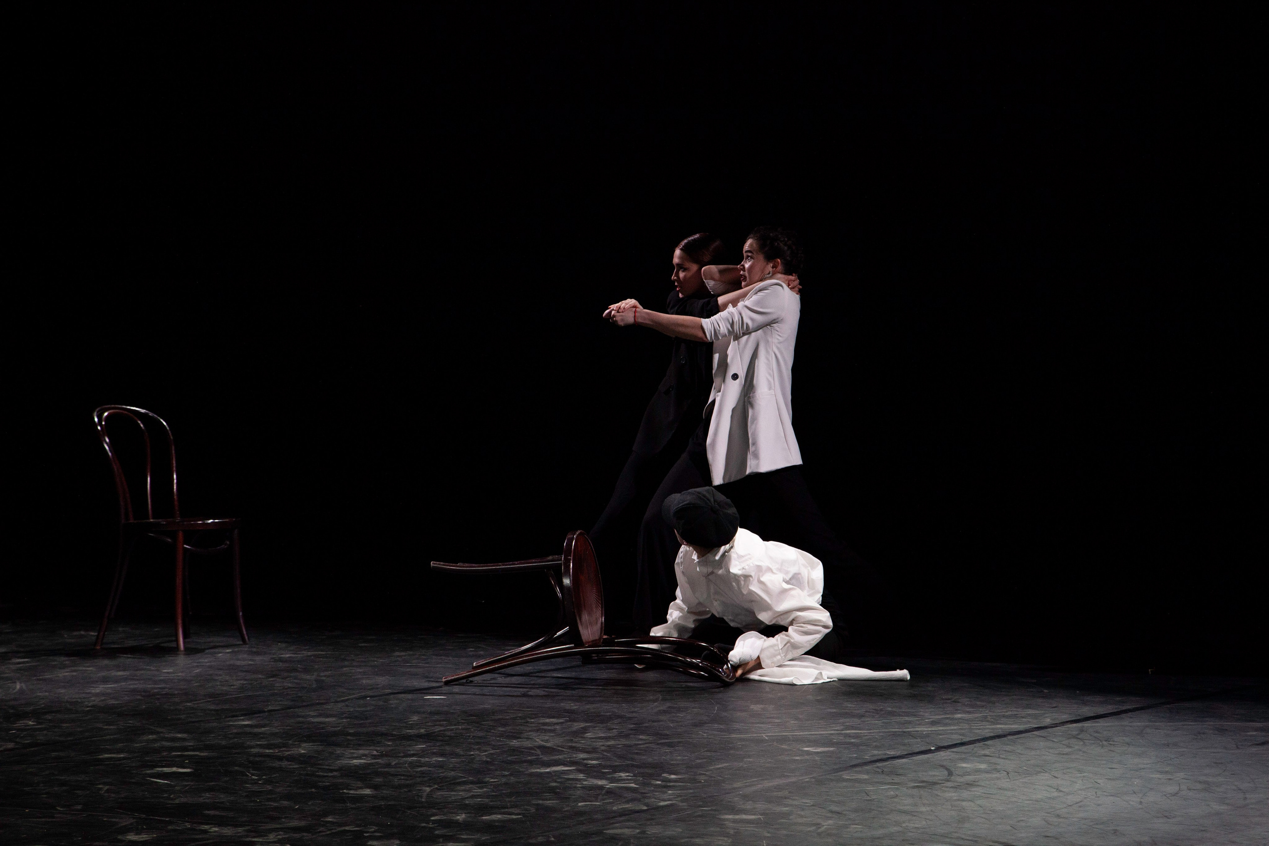 Театральная фотография. Фотограф Лазарина Кучменова