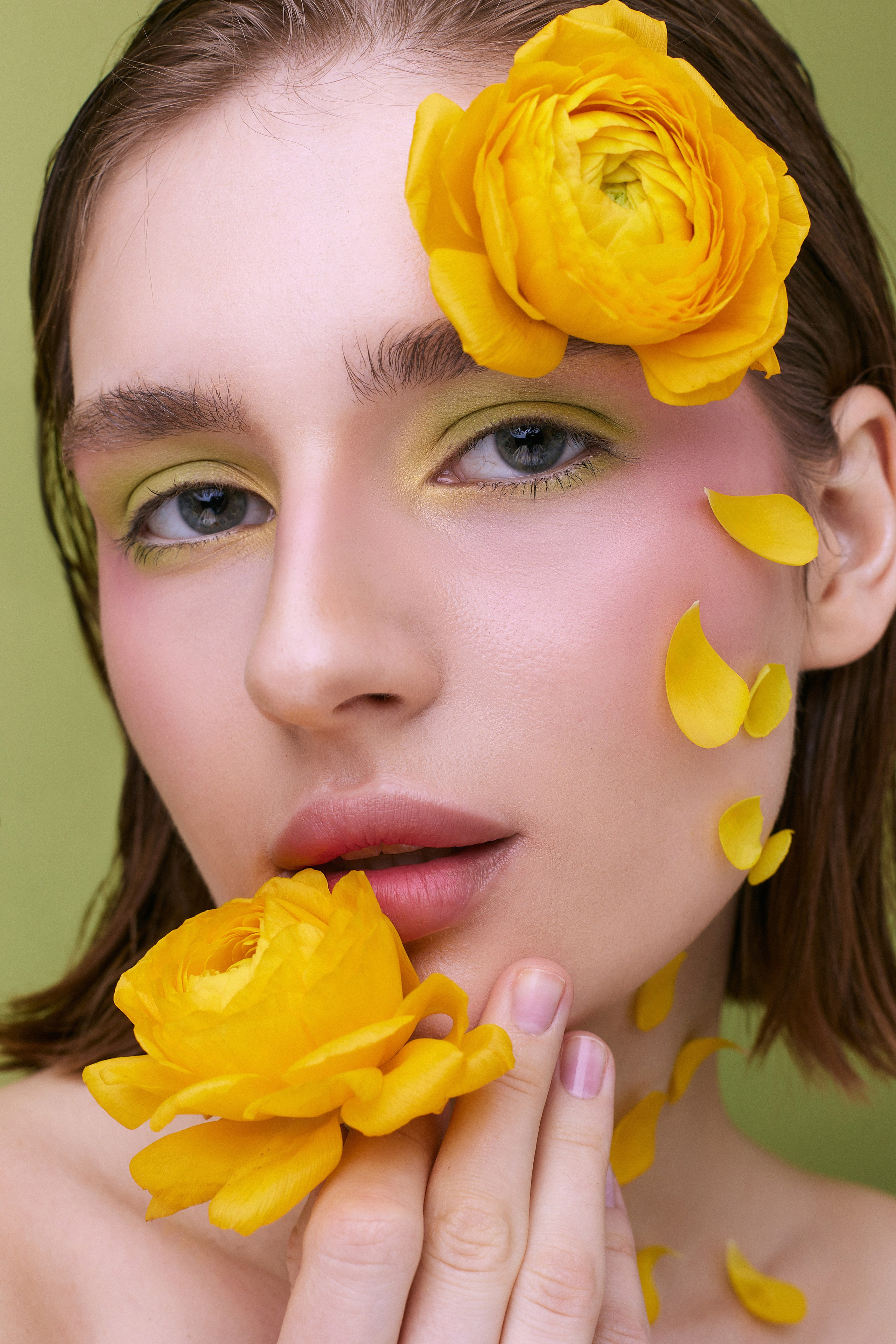 Косметика и парфюм. Фотограф брендов в Санкт-Петербурге Полина Суворова